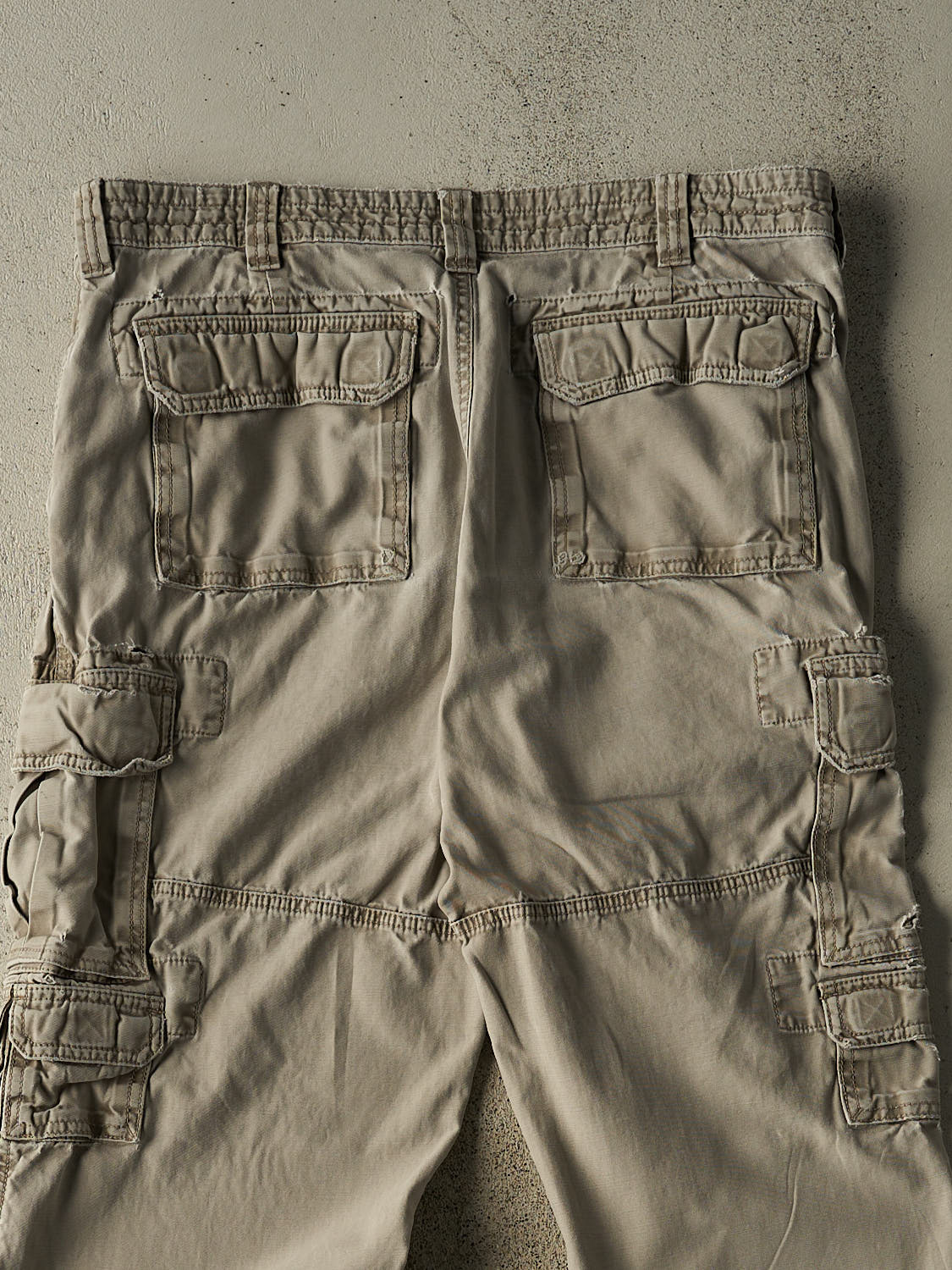 Vintage Y2K Beige Redhead Cargo Pants (36x32)