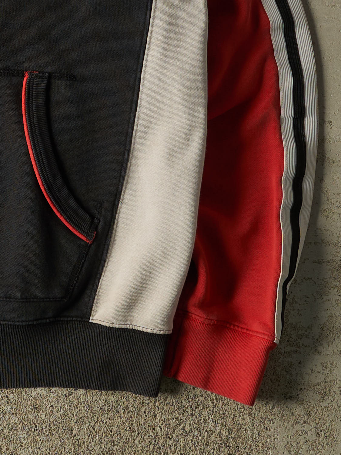 Vintage Y2K Black Ecko Embroidered Zip Up Hoodie (L/XL)