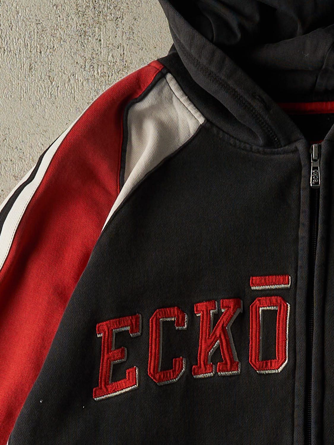 Vintage Y2K Black Ecko Embroidered Zip Up Hoodie (L/XL)