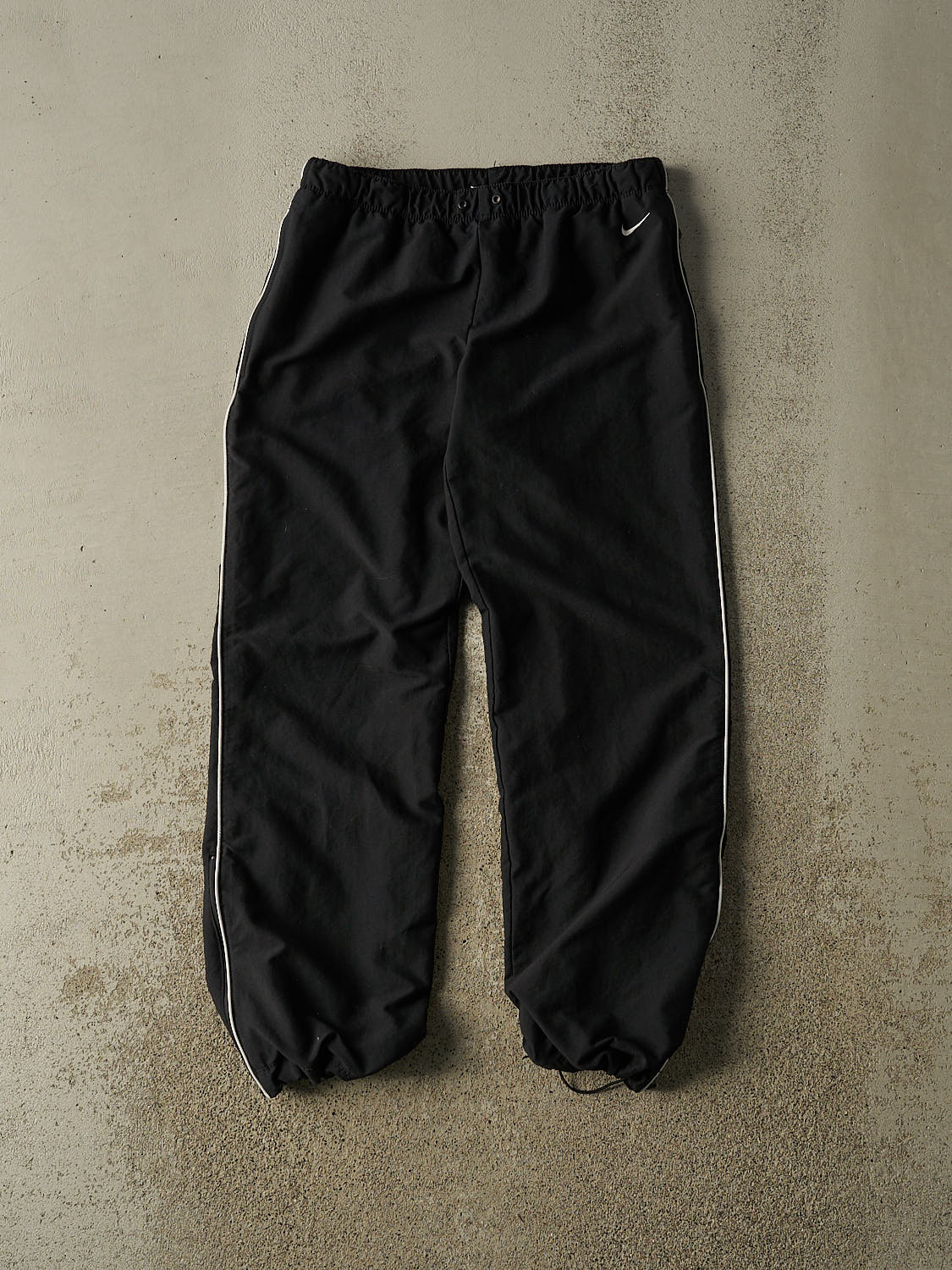 Vintage Y2K Black Nike Track Pants (29x28.5)
