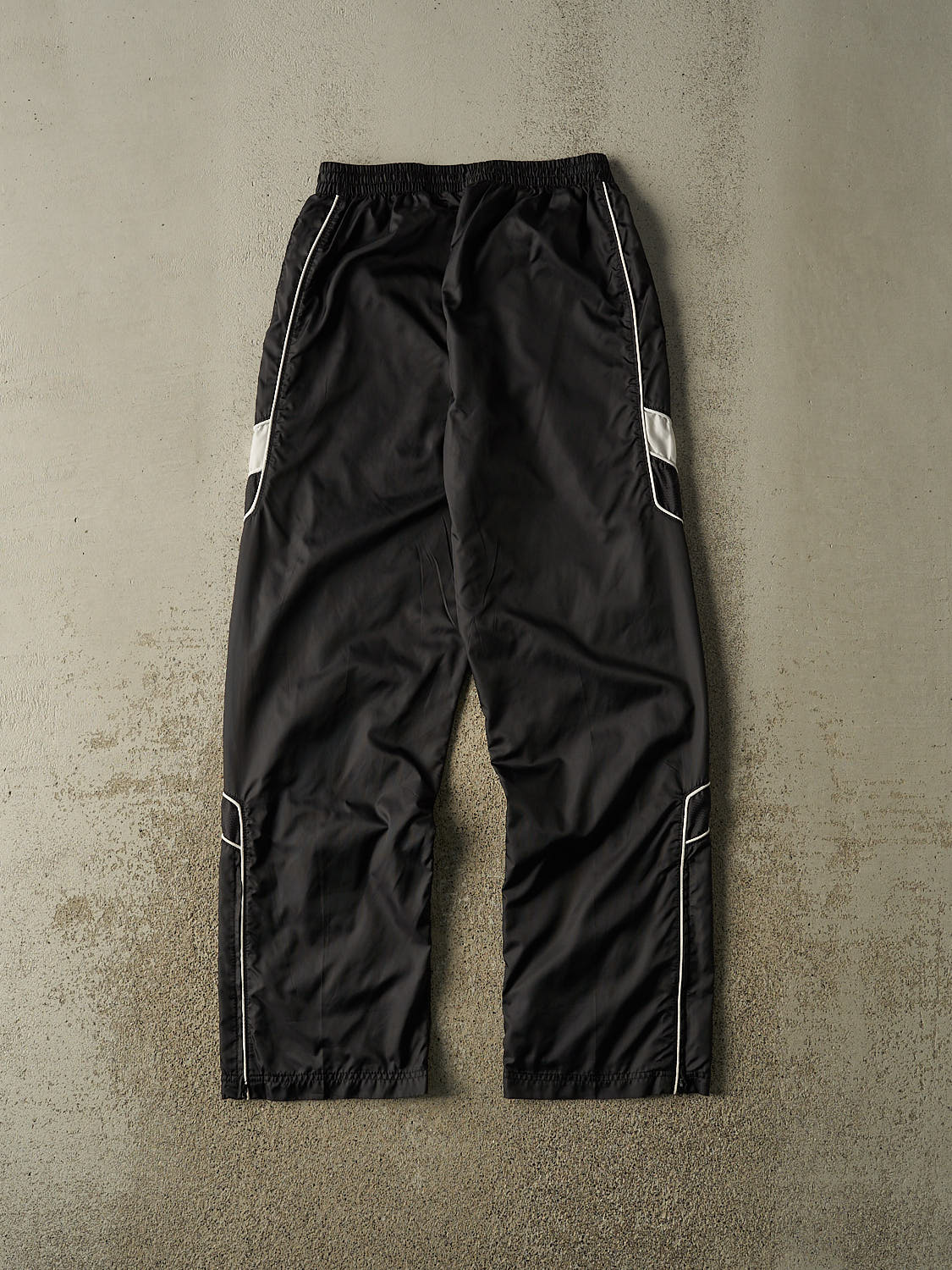 Vintage Y2K Black Champion Hampton High School Track Pants (26x30)