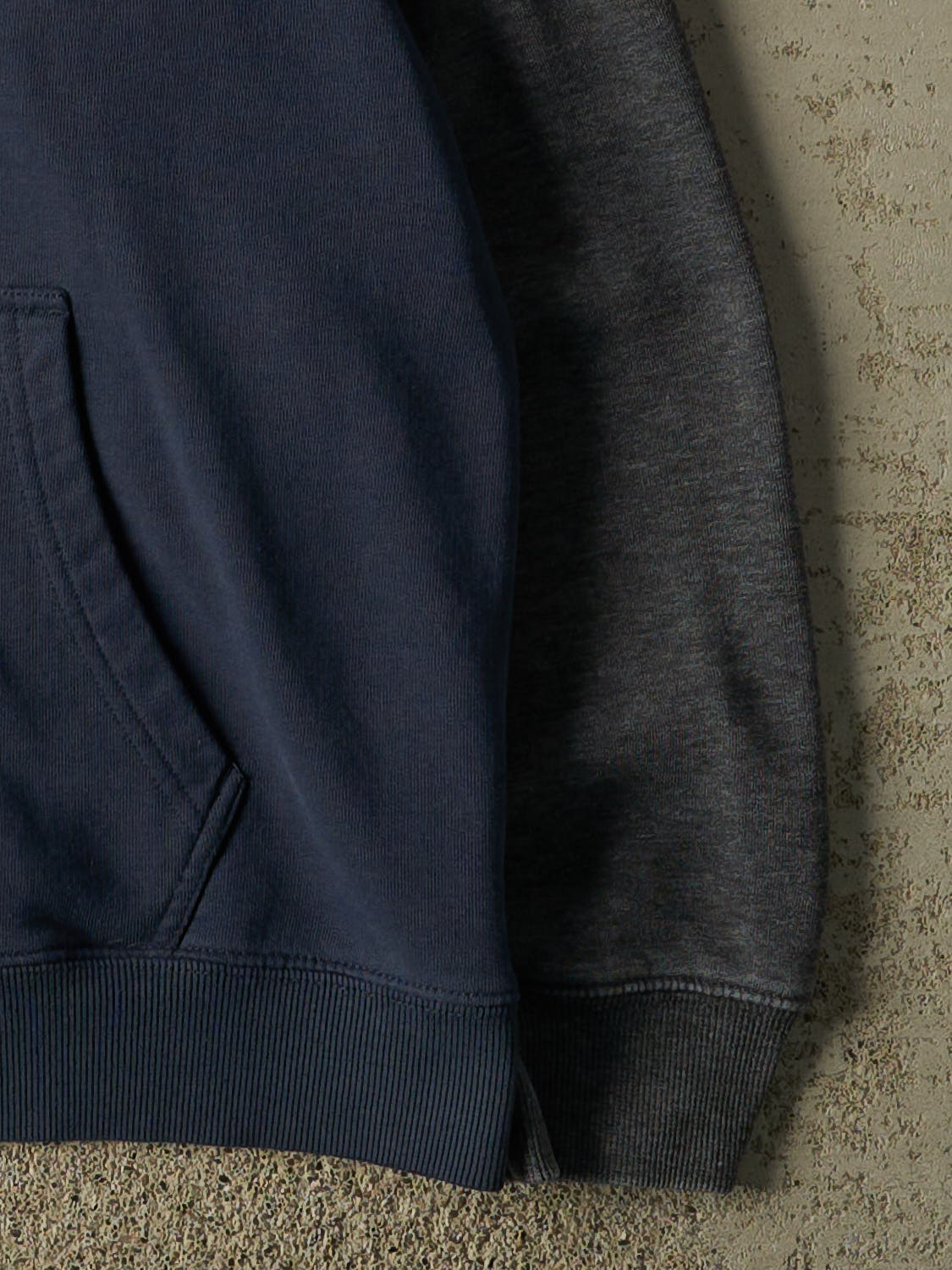 Vintage Y2K Navy Blue Reebok Zip Up Hoodie (L/XL)