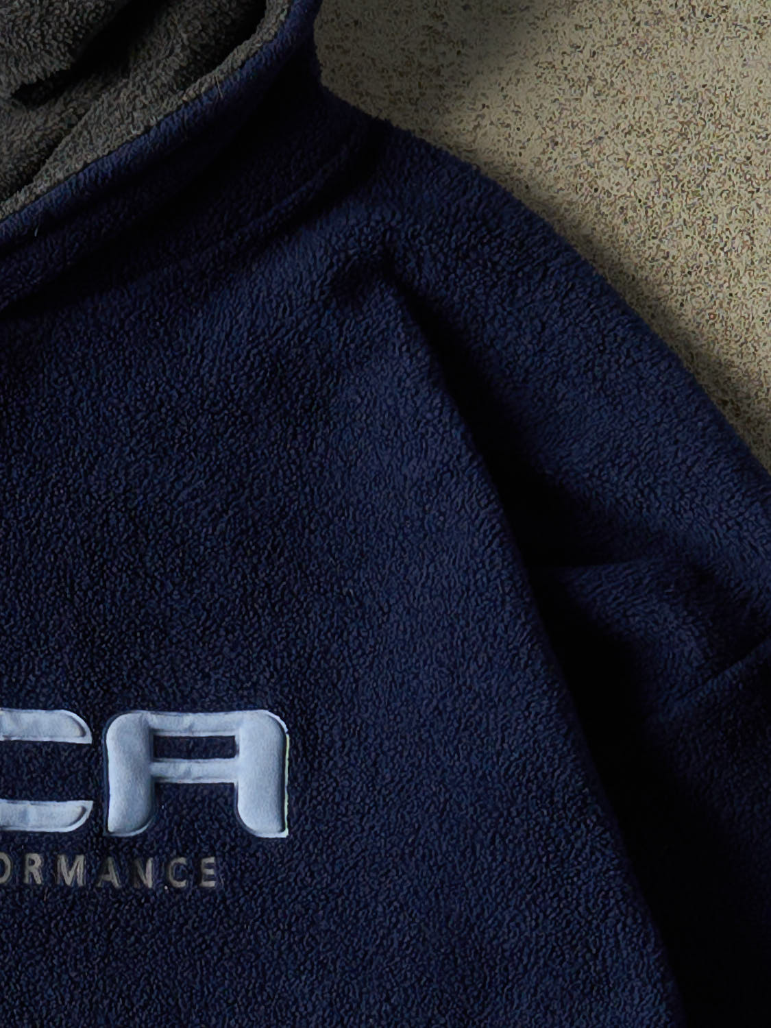 Vintage Y2K Navy Blue Boca Embroidered Fleece Hoodie (M)
