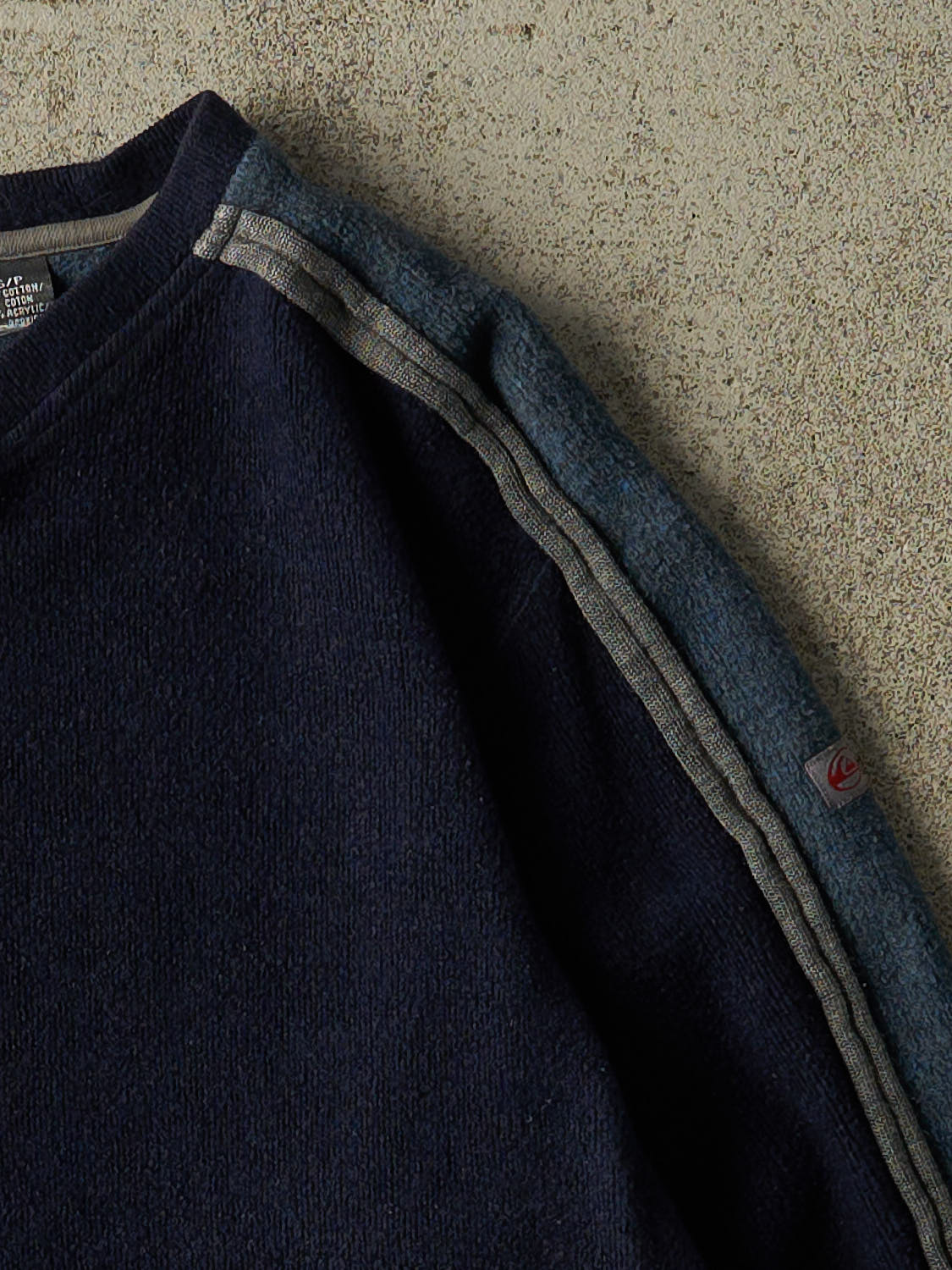 Vintage Y2K Navy Blue Quiksilver Knit (S/M)