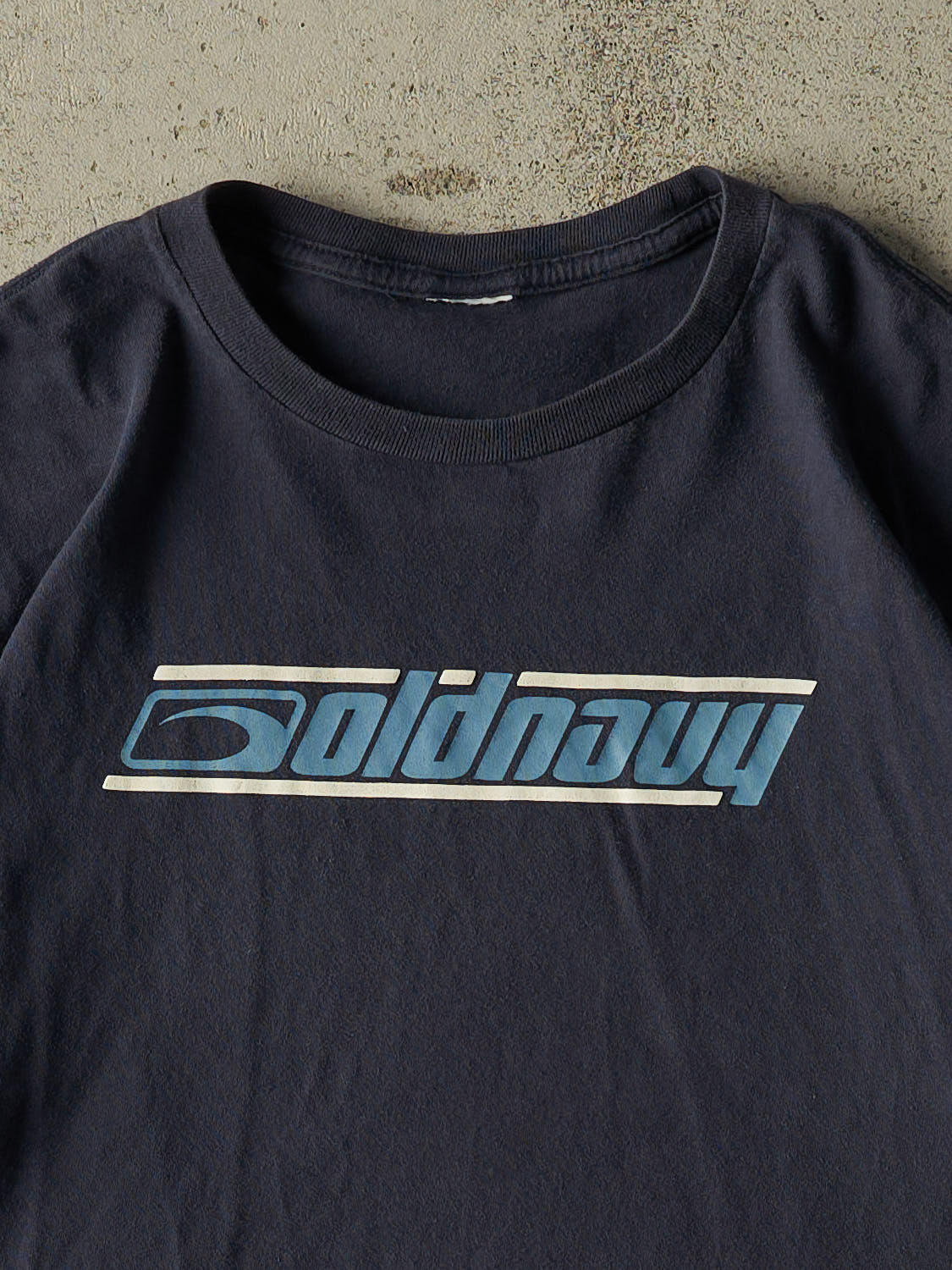 Vintage Y2K Navy Blue Old Navy Logo Tee (M/L)