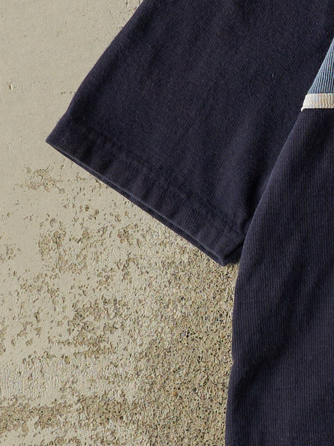 Vintage Y2K Navy Blue Striped Textured Tee (M/L)