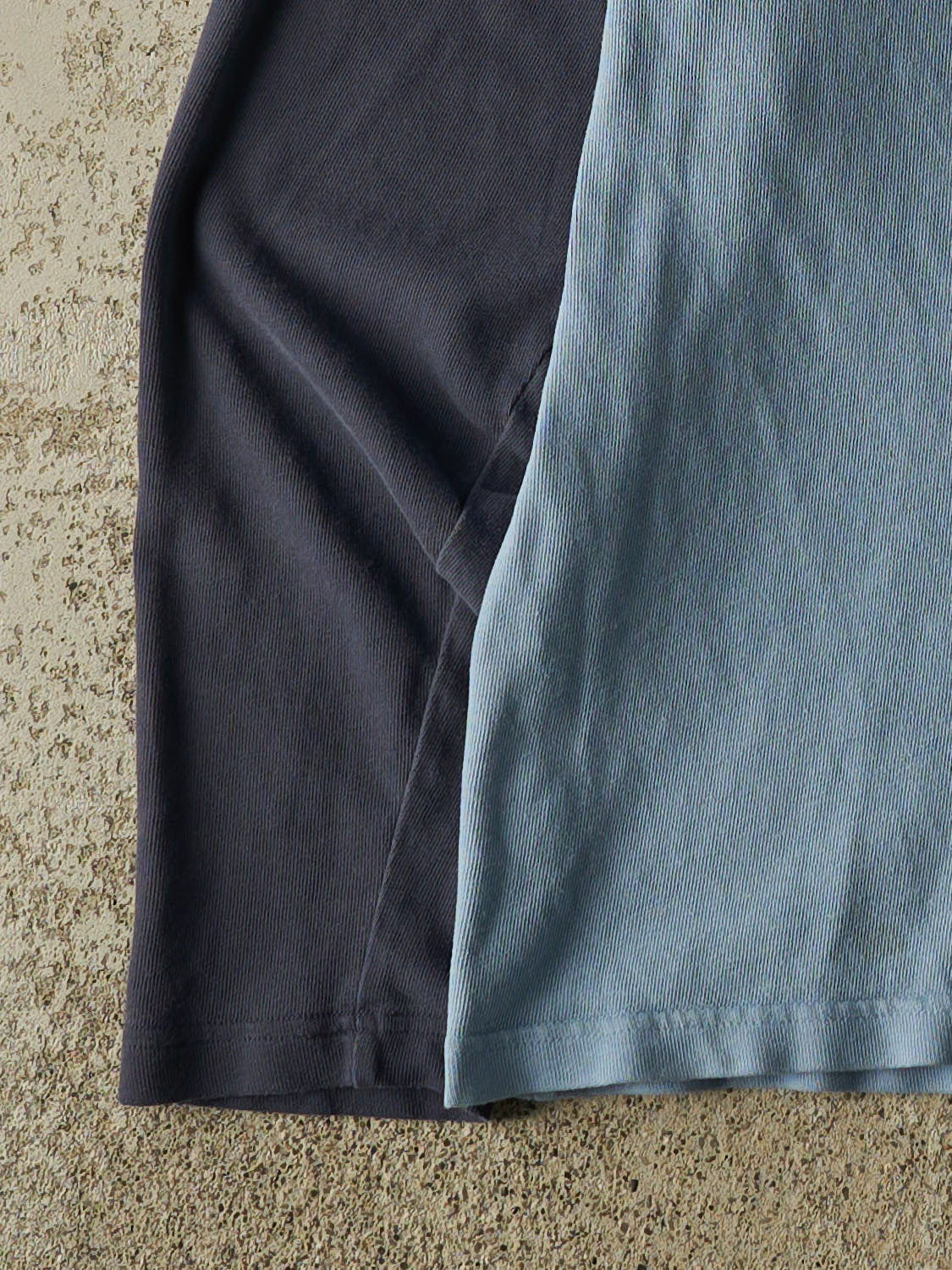 Vintage Y2K Blue Raglan Long Sleeve (M/L)