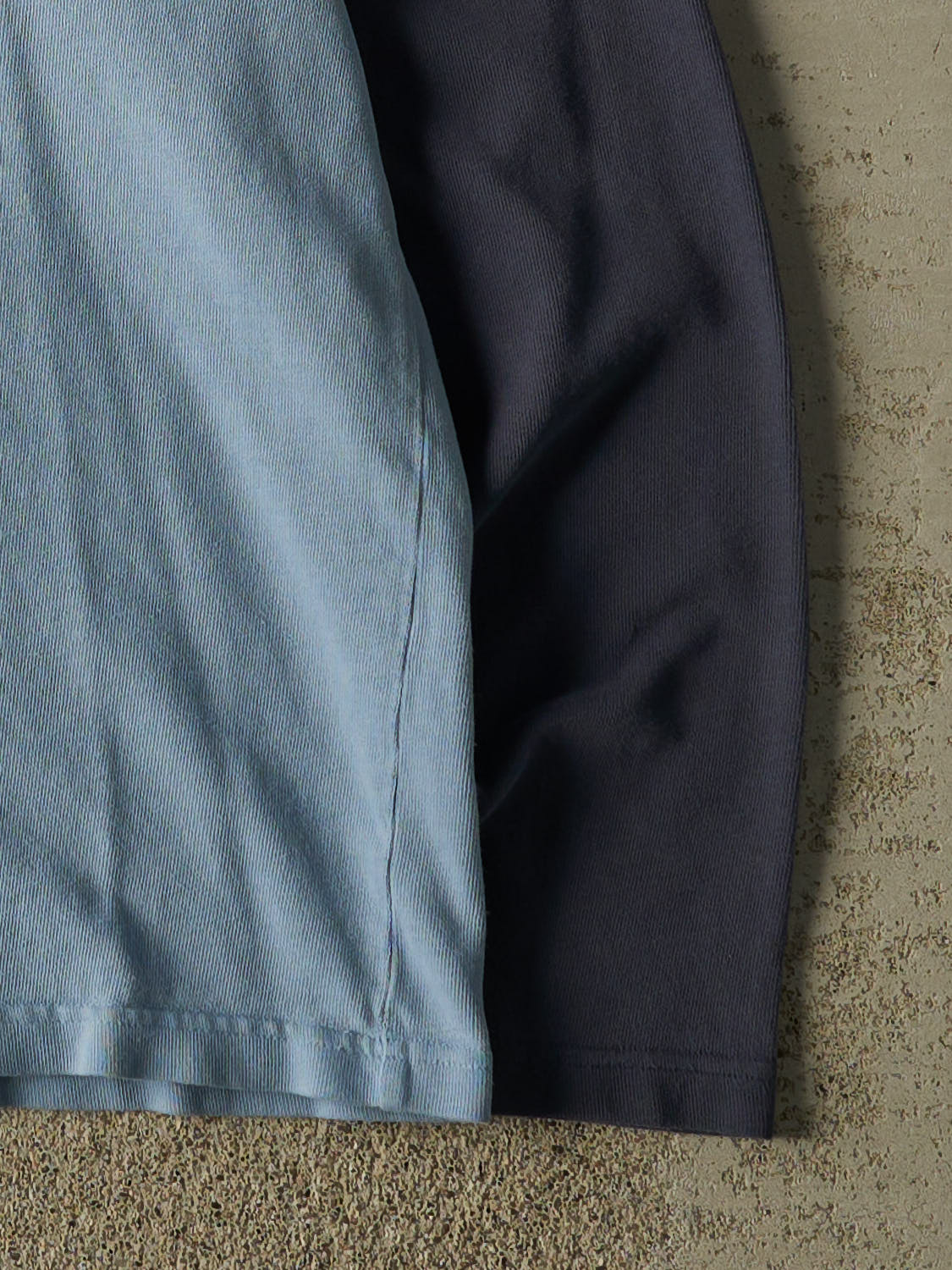 Vintage Y2K Blue Raglan Long Sleeve (M/L)
