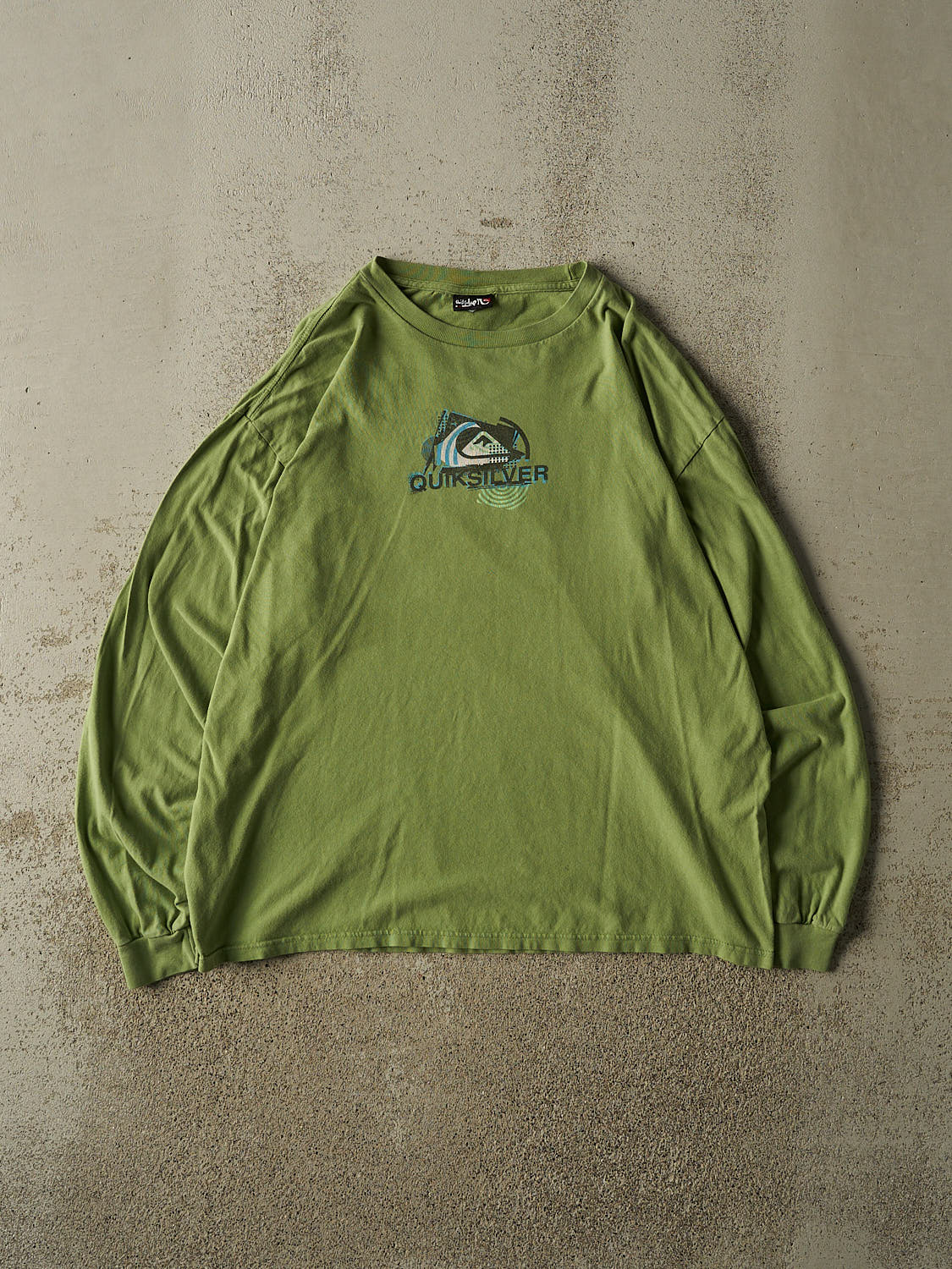 Vintage Y2K Green Quiksilver Logo Long Sleeve (M/L)