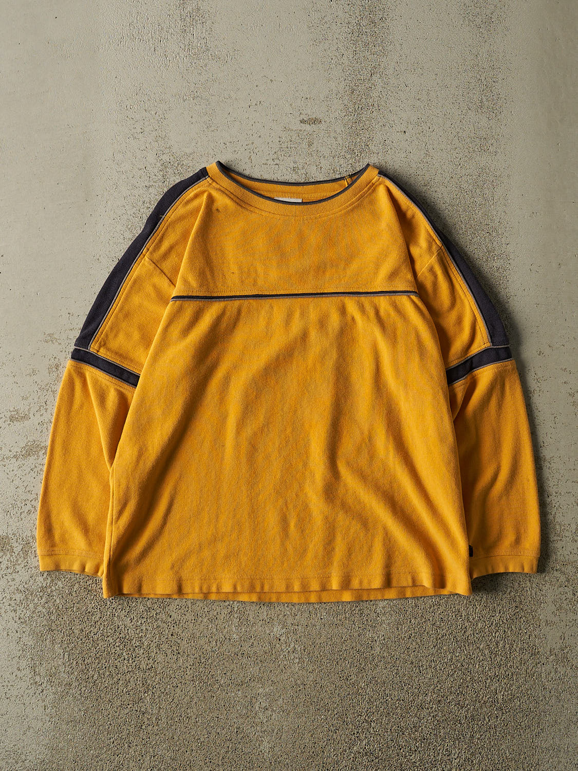 Vintage Y2K Yellow Striped Textured Long Sleeve (S/M)
