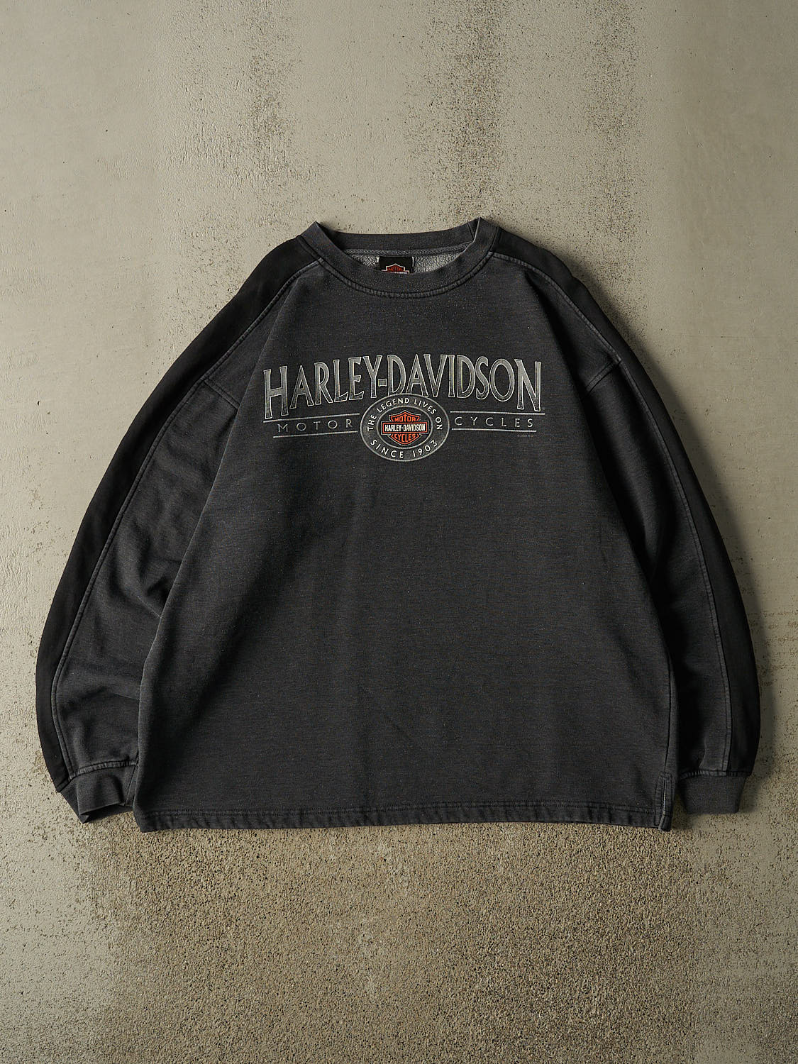 Vintage Y2K Charcoal Grey Harley Davidson Alberta Lightweight  Crewneck (XL/XXL)