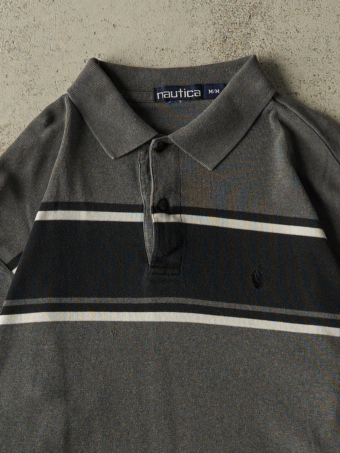 Vintage Y2K Grey Nautica Quarter Button Long Sleeve (M/L)