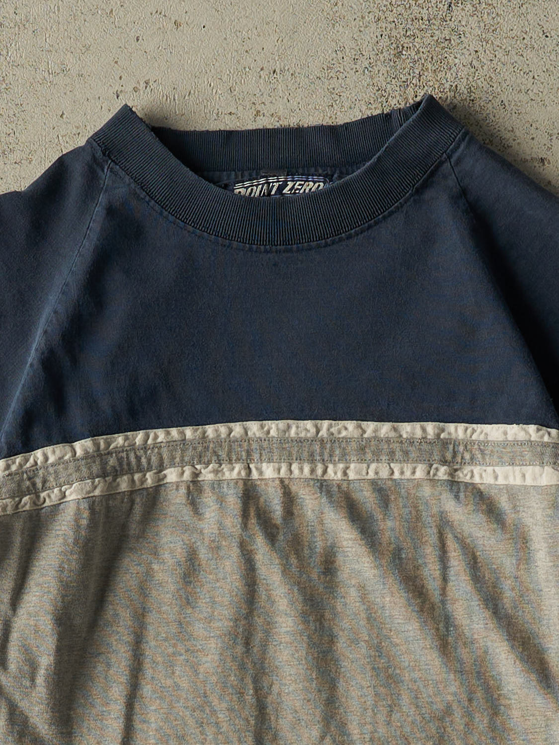 Vintage Y2K Grey Point Zero Striped Tee (M/L)