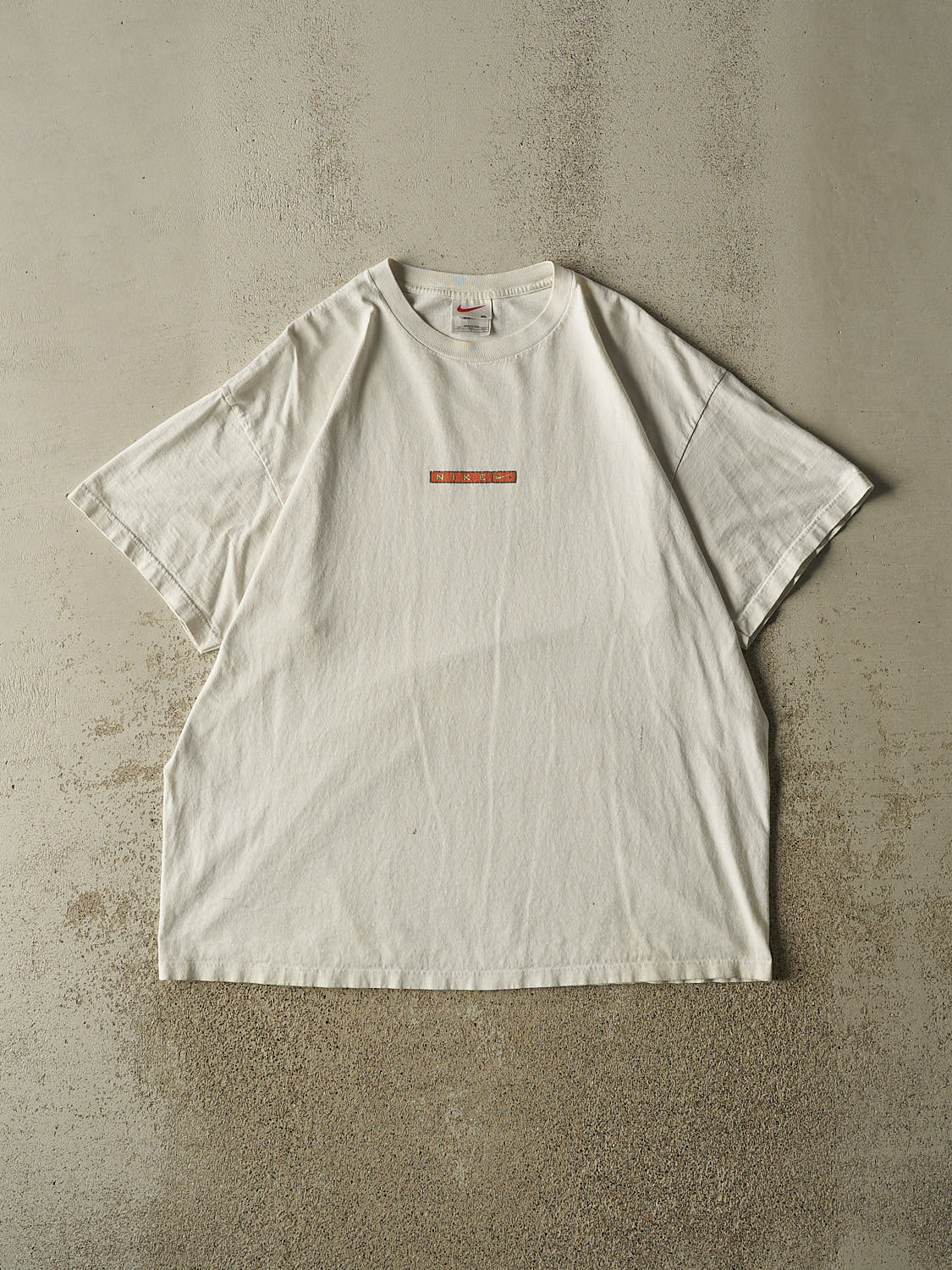 Vintage Y2K White Nike Logo Tee (XL)