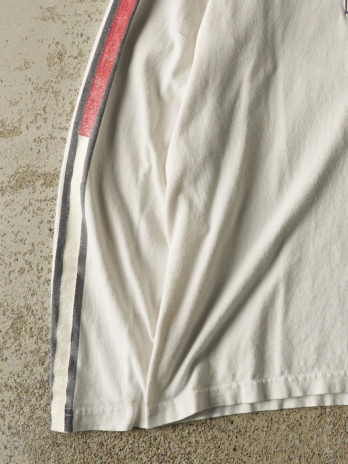 Vintage Y2K White Tommy Jeans Logo Long Sleeve (L/XL)