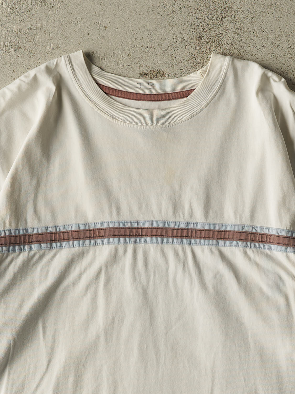 Vintage Y2K White Embroidered Striped Tee (XL)