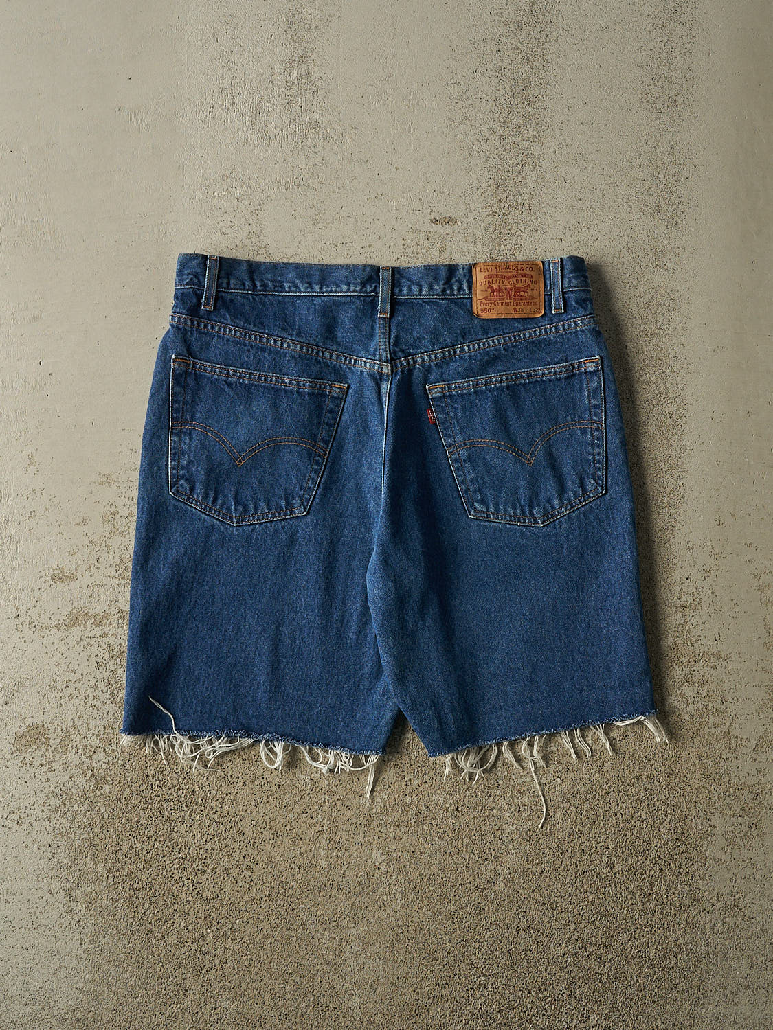 Vintage 90s Dark Wash Levi's 550 Cut Off Jean Shorts (37x9)
