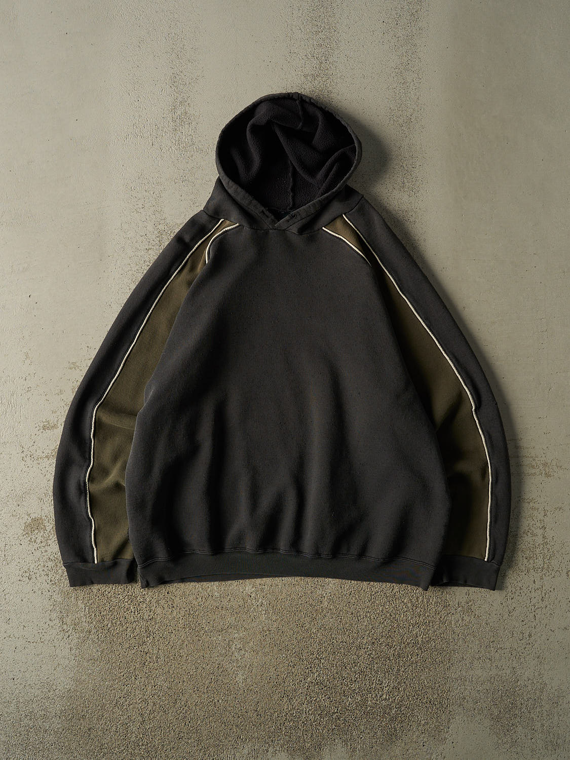 Vintage Y2K Faded Black Blank Hoodie (XL/XXL)