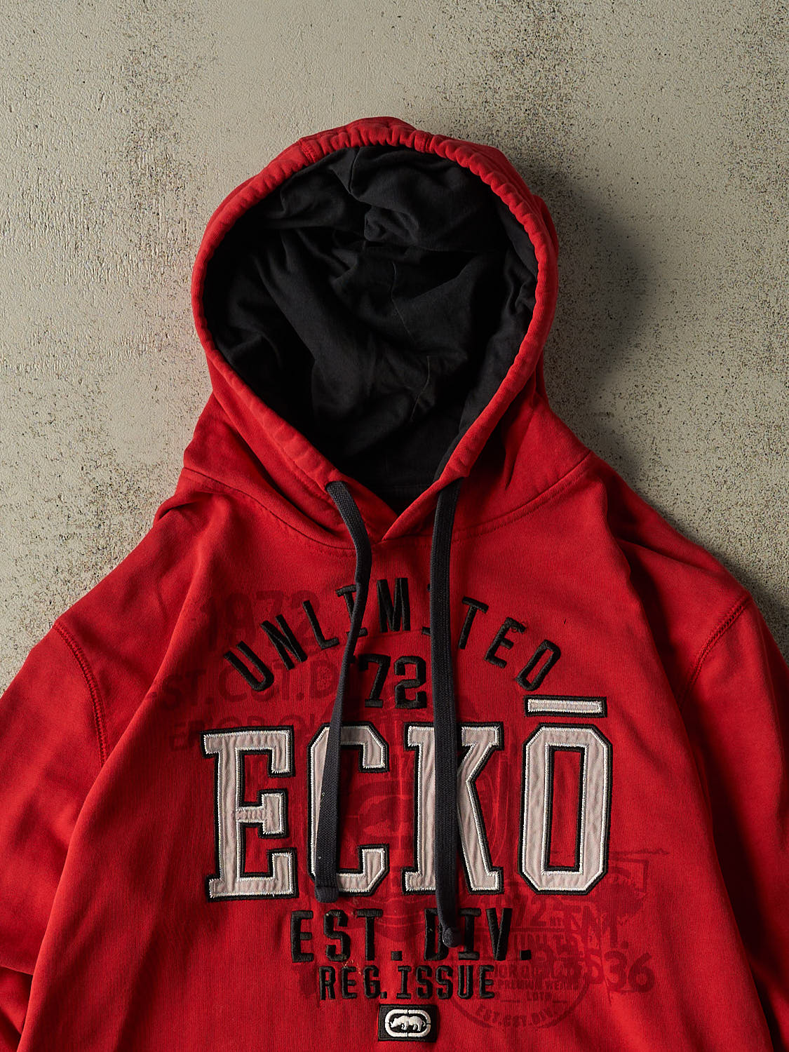 Vintage Y2K Red Ecko Embroidered Hoodie (L/XL)