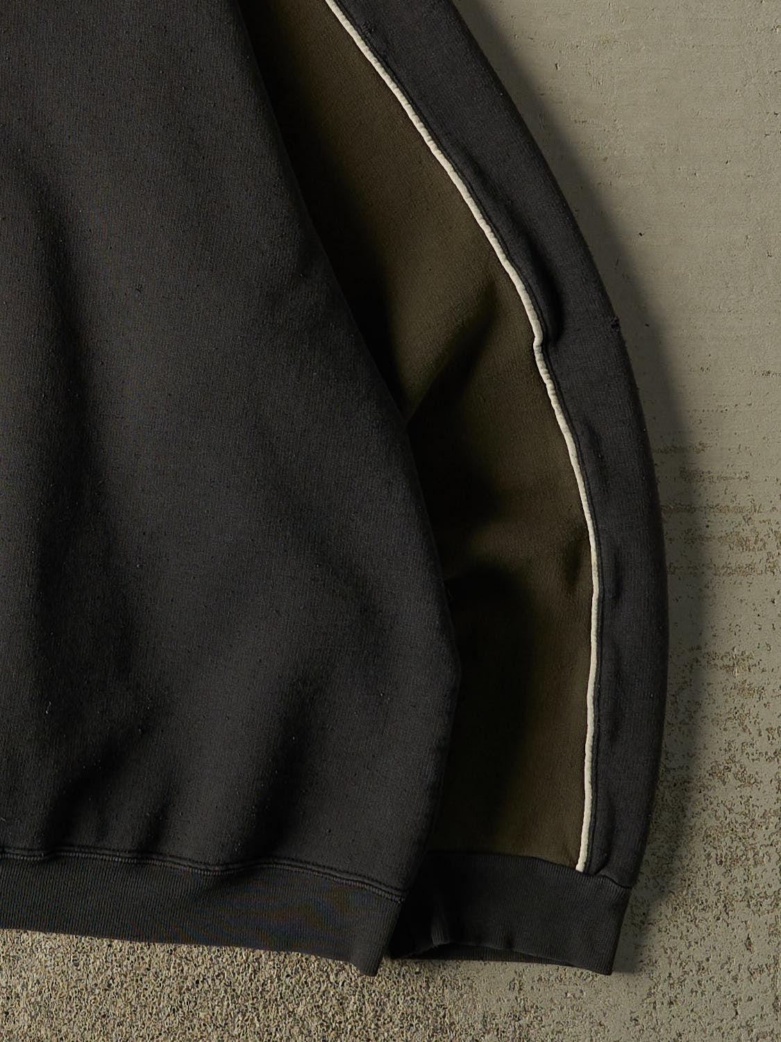 Vintage Y2K Faded Black Blank Hoodie (XL/XXL)