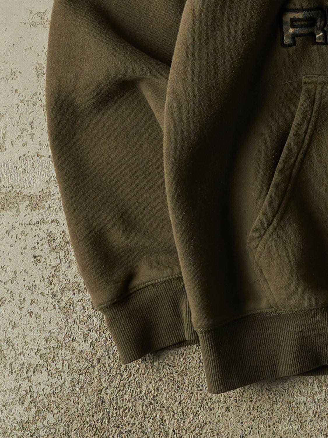Vintage Y2K Green Realtree Embroidered Hoodie (M/L)
