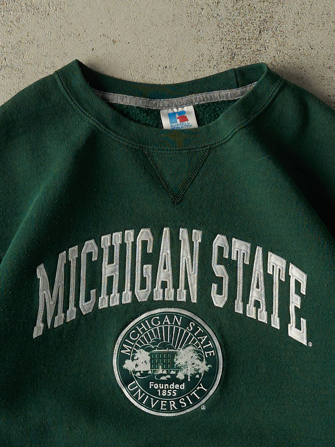Vintage Y2K Green Russell Athletic Michigan State Crewneck (M/L)