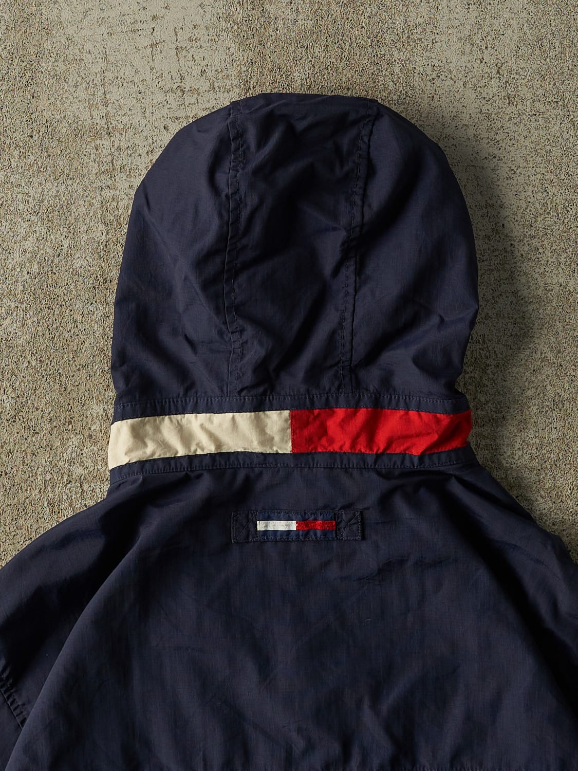 Vintage 90s Navy Blue Tommy Hilfiger Hooded Windbreaker Jacket (XXL)