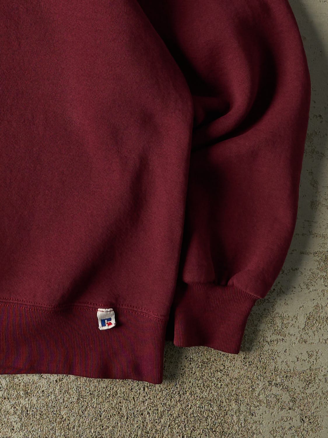 Vintage 90s Burgundy Russell Athletic Blank Crewneck (M/L)
