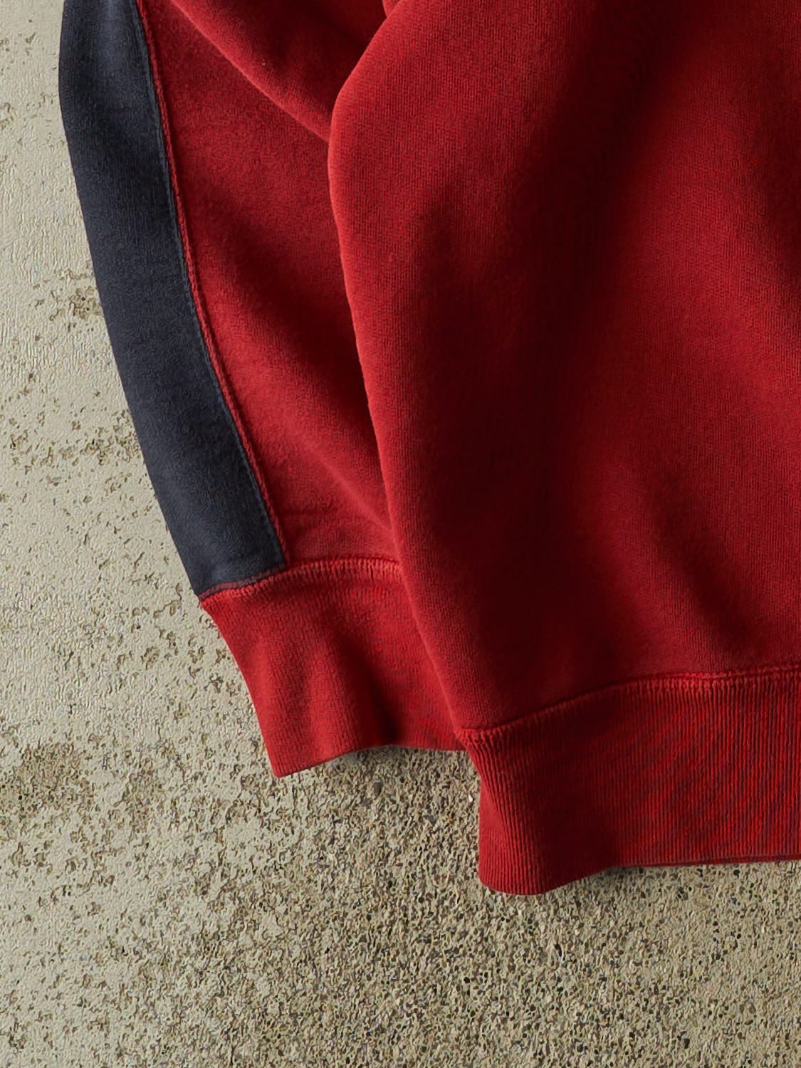 Vintage Y2K Red Roots Crewneck (M/L)