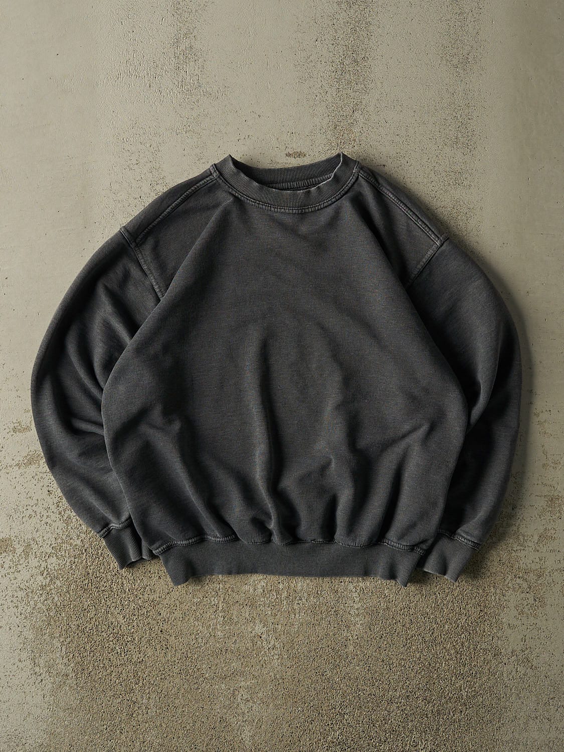 Vintage 90s Charcoal Grey Russell Athletic Blank Crewneck (L)