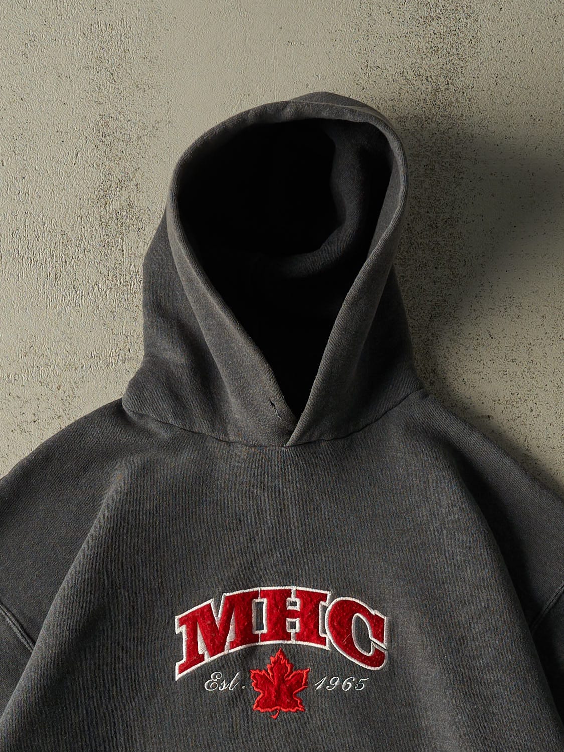 Vintage 90s Charcoal Grey Russell Athletic MHC Hoodie (M/L)