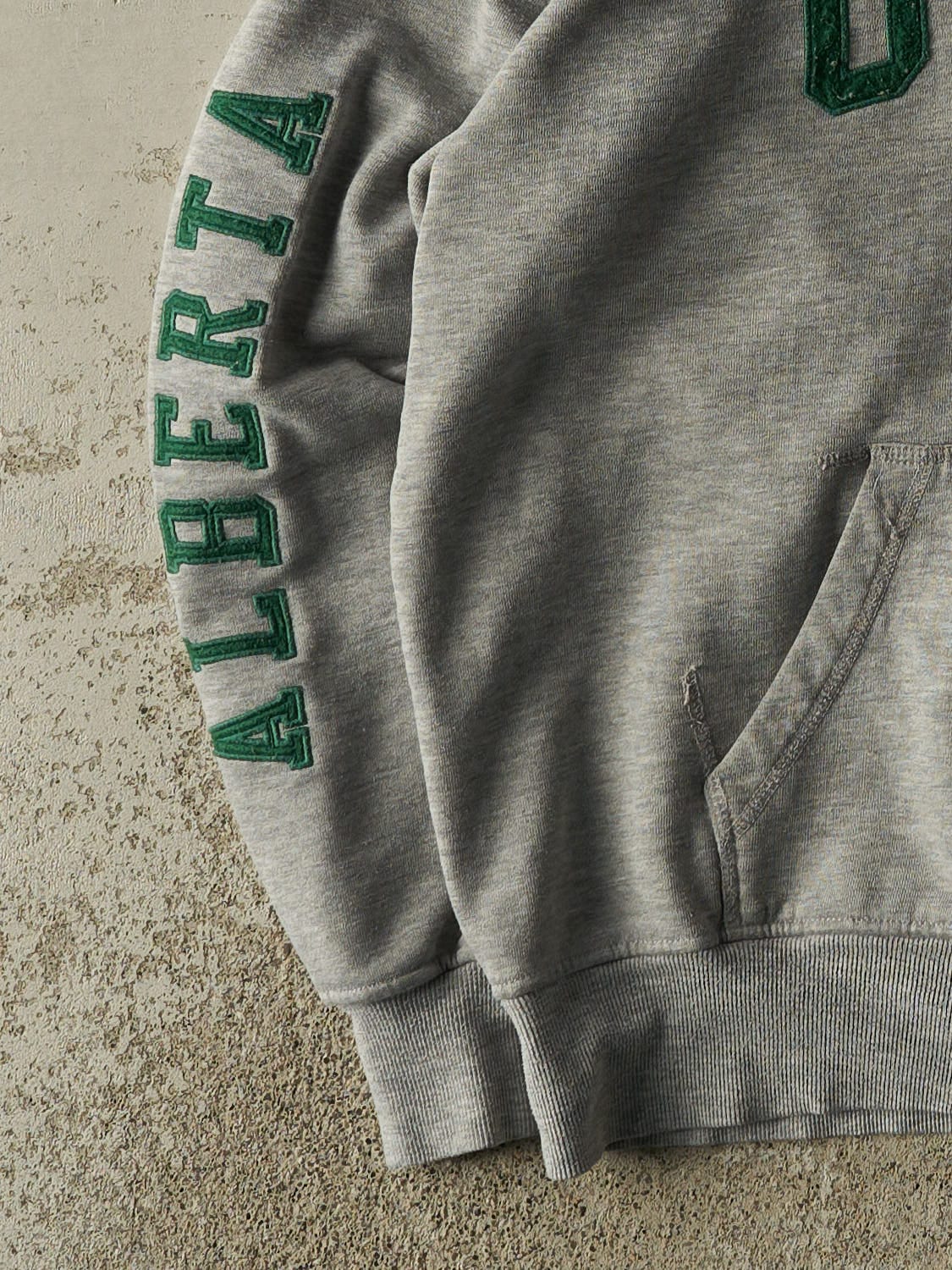 Vintage Y2K Grey University of Alberta Hoodie (M/L)
