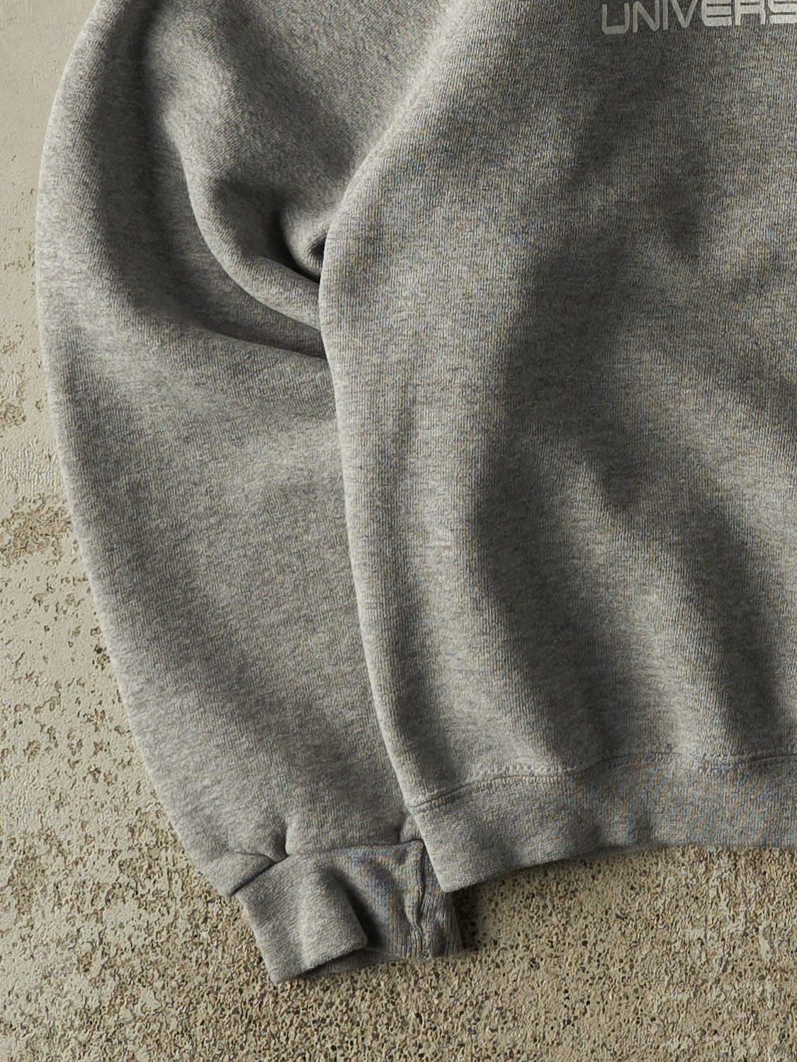 Vintage 90s Grey Terminator 2 -3D Universal Studios Crewneck (M)