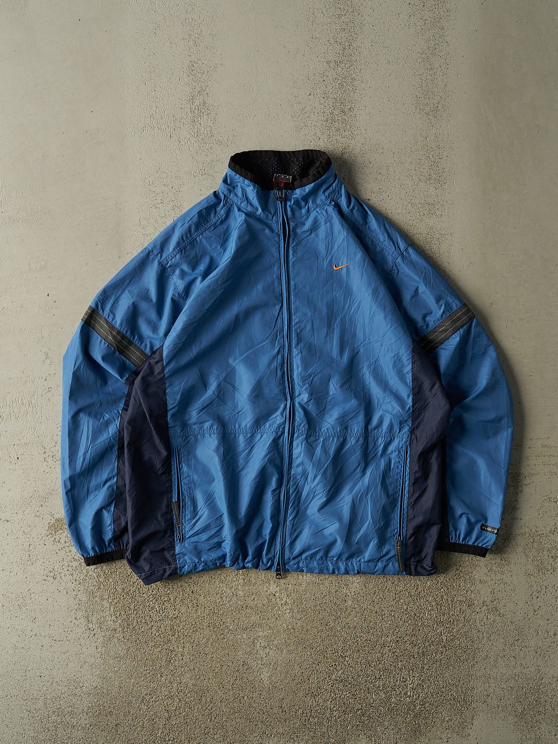 Vintage Y2K Blue Nike Embroidered Windbreaker Jacket (XL)