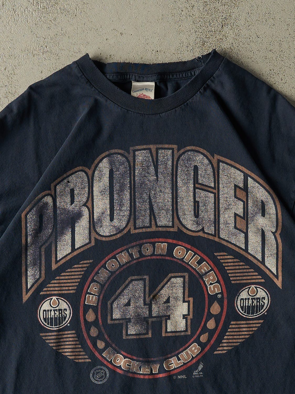 Vintage Y2K Navy Blue Edmonton Oilers Chris Pronger Tee (L)