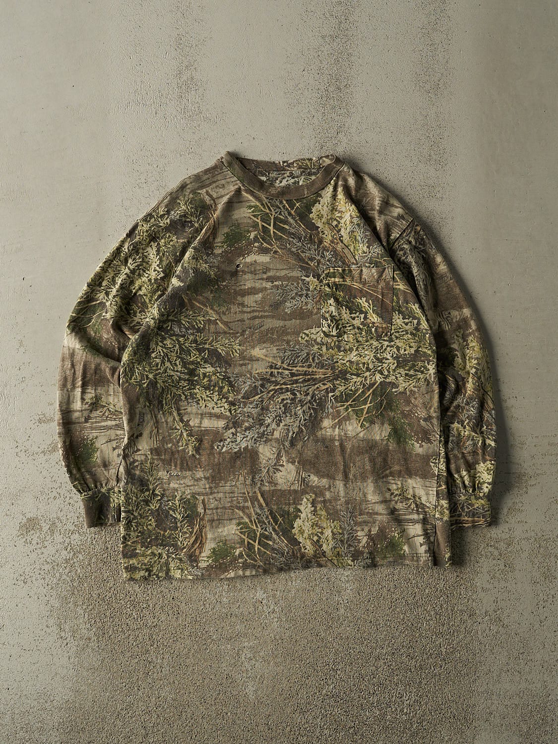 Vintage Y2K Camo Max-1 Pocket Long Sleeve (L/XL)