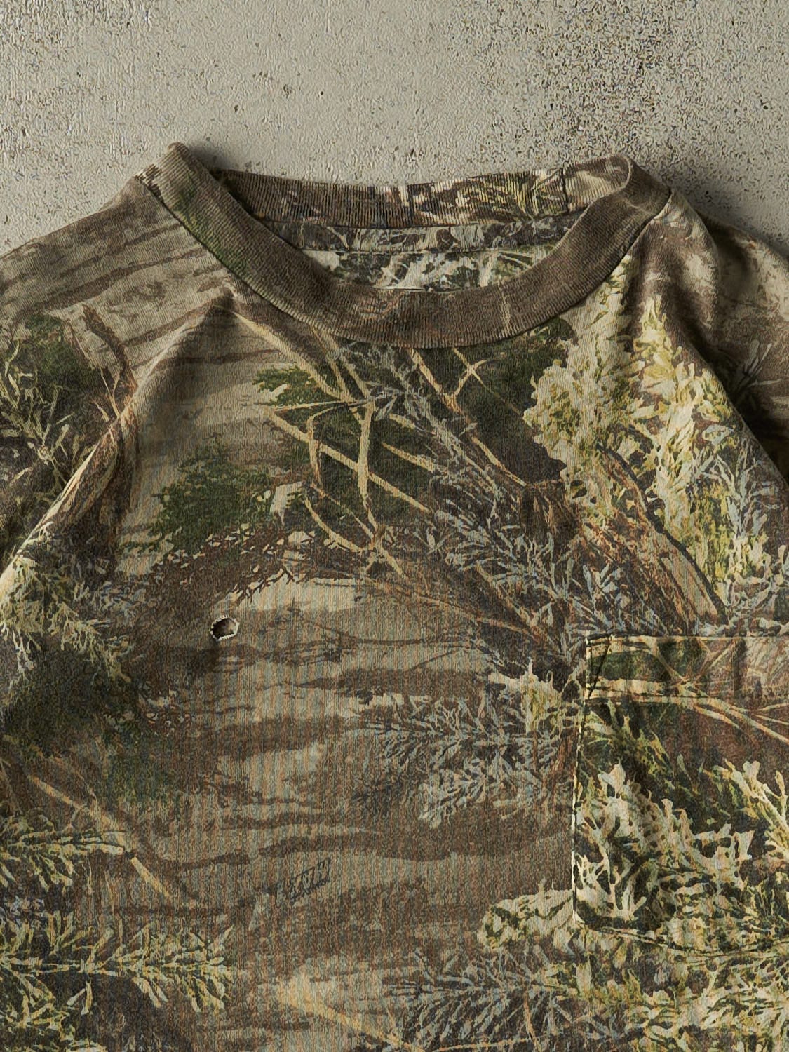 Vintage Y2K Camo Max-1 Pocket Long Sleeve (L/XL)
