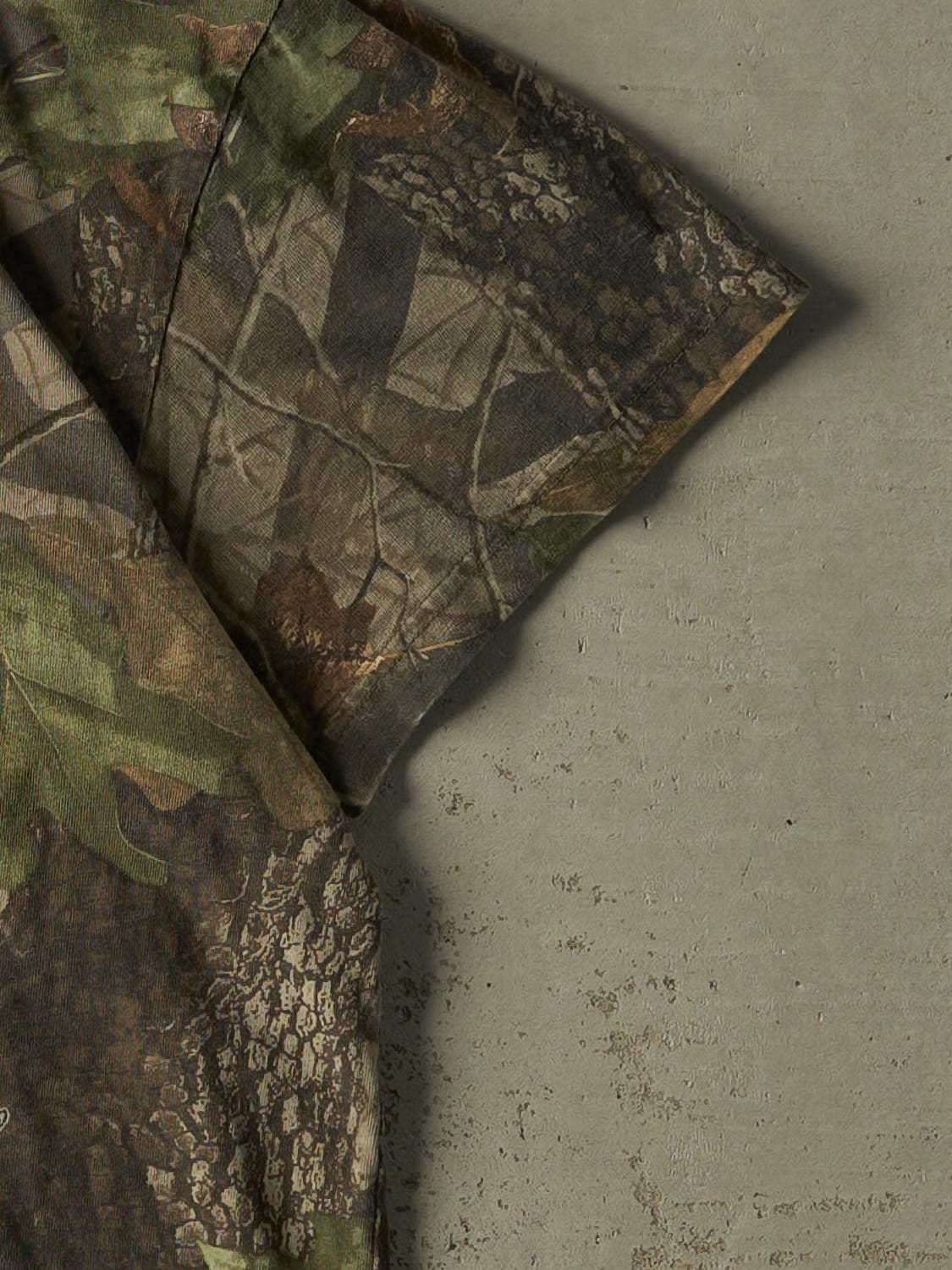 Vintage 90s Camo Realtree x Dickies Pocket Tee (XL)
