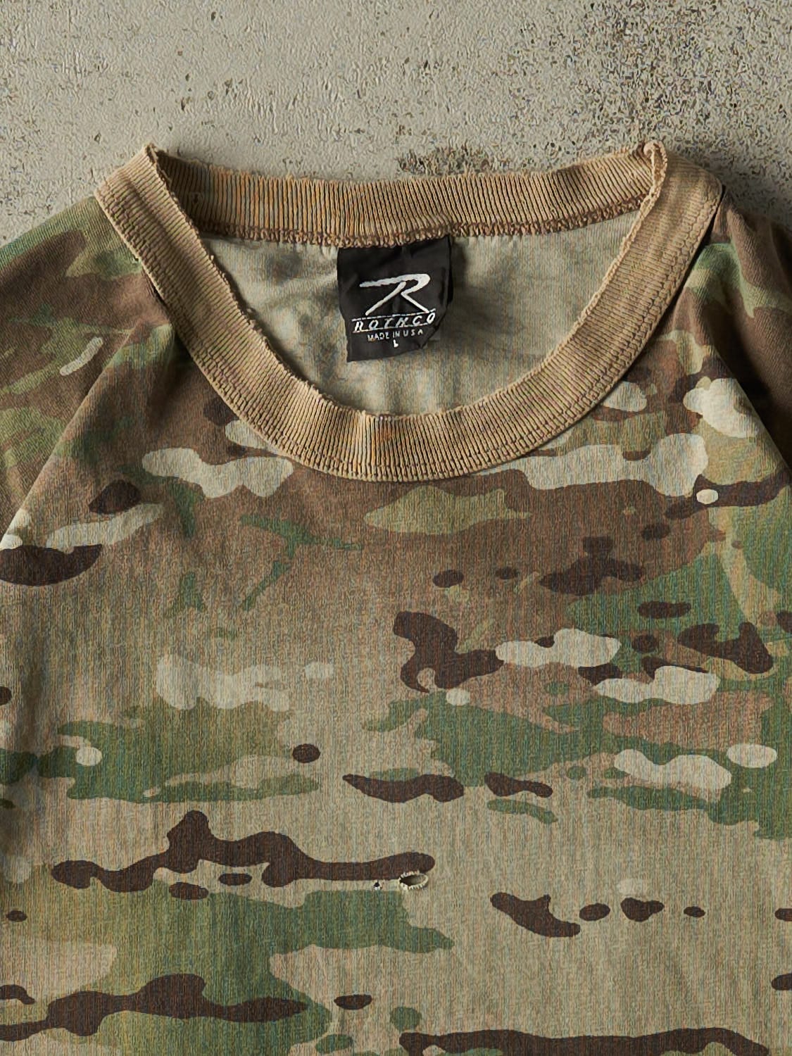 Vintage Y2K Rothco Camo Tee (S/M)