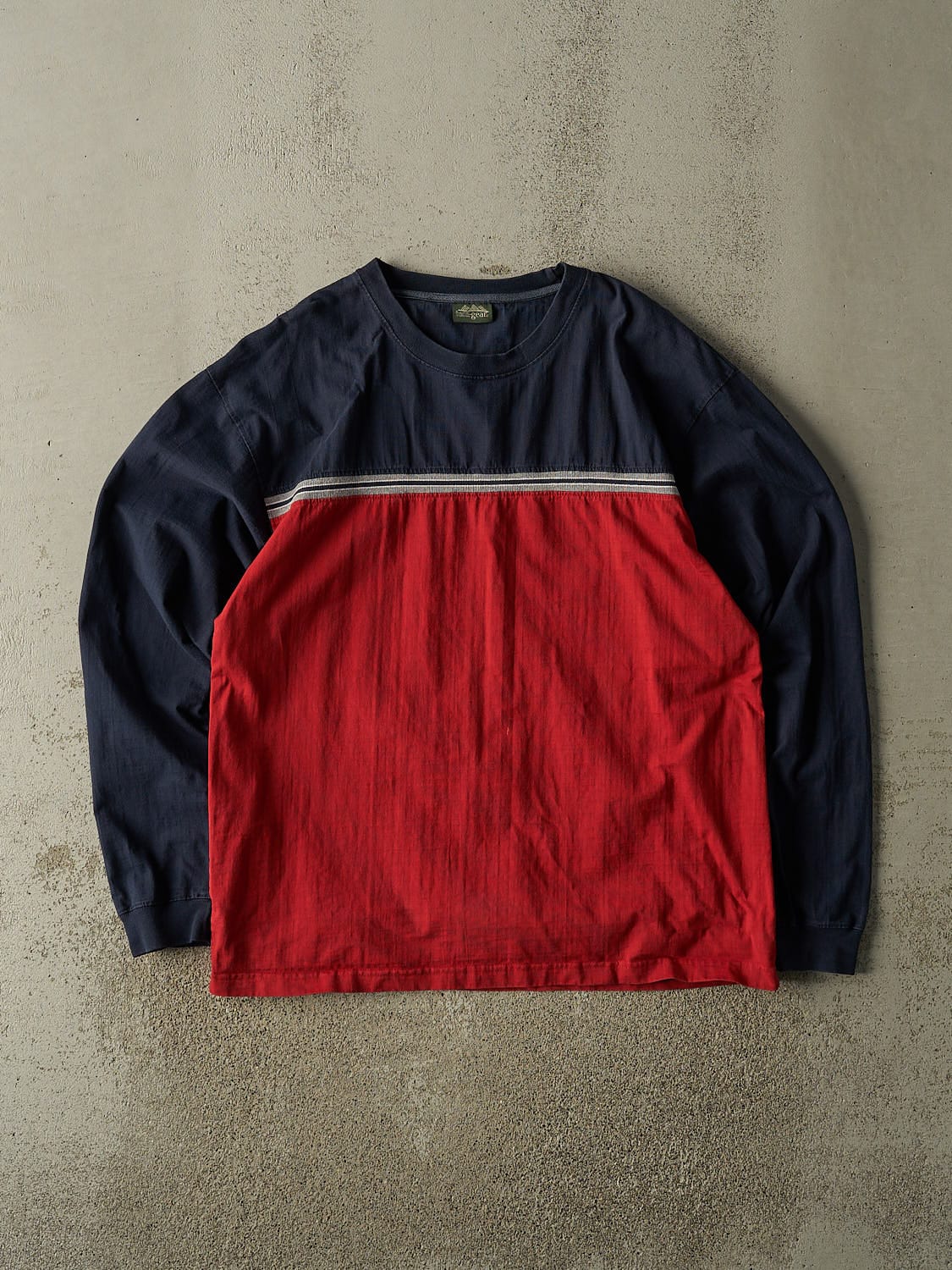 Vintage Y2K Red Striped Long Sleeve (L/XL)