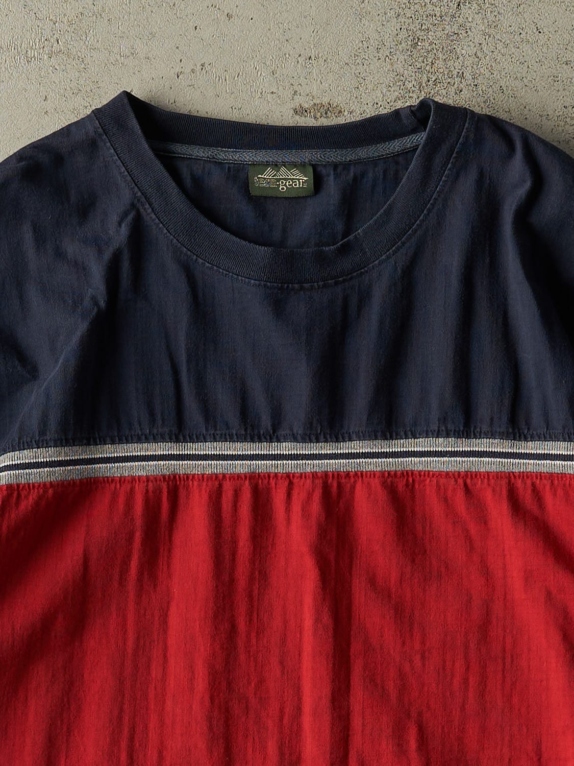 Vintage Y2K Red Striped Long Sleeve (L/XL)