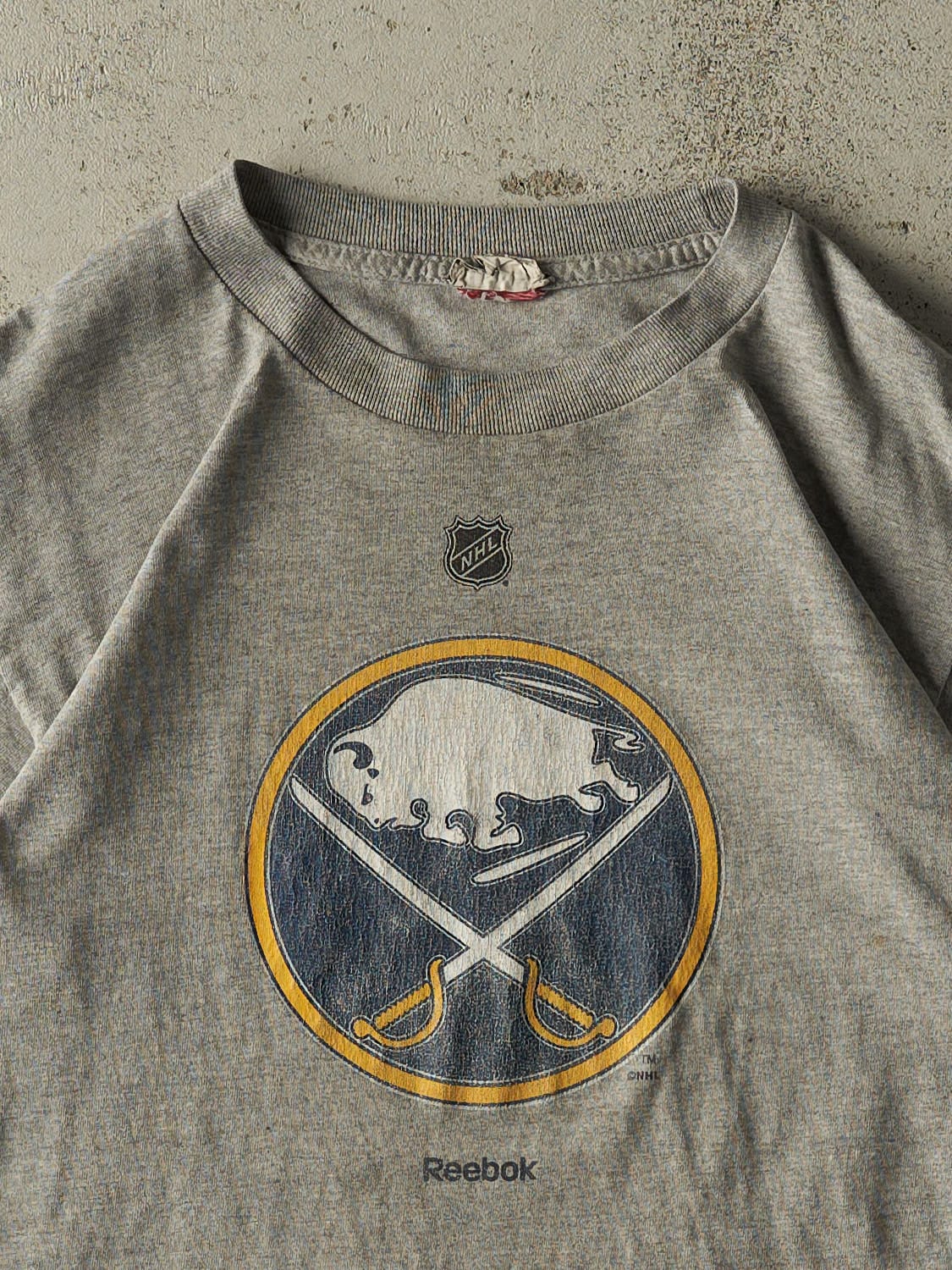 Vintage Y2K Grey Buffalo Sabres Reebok Tee (S)