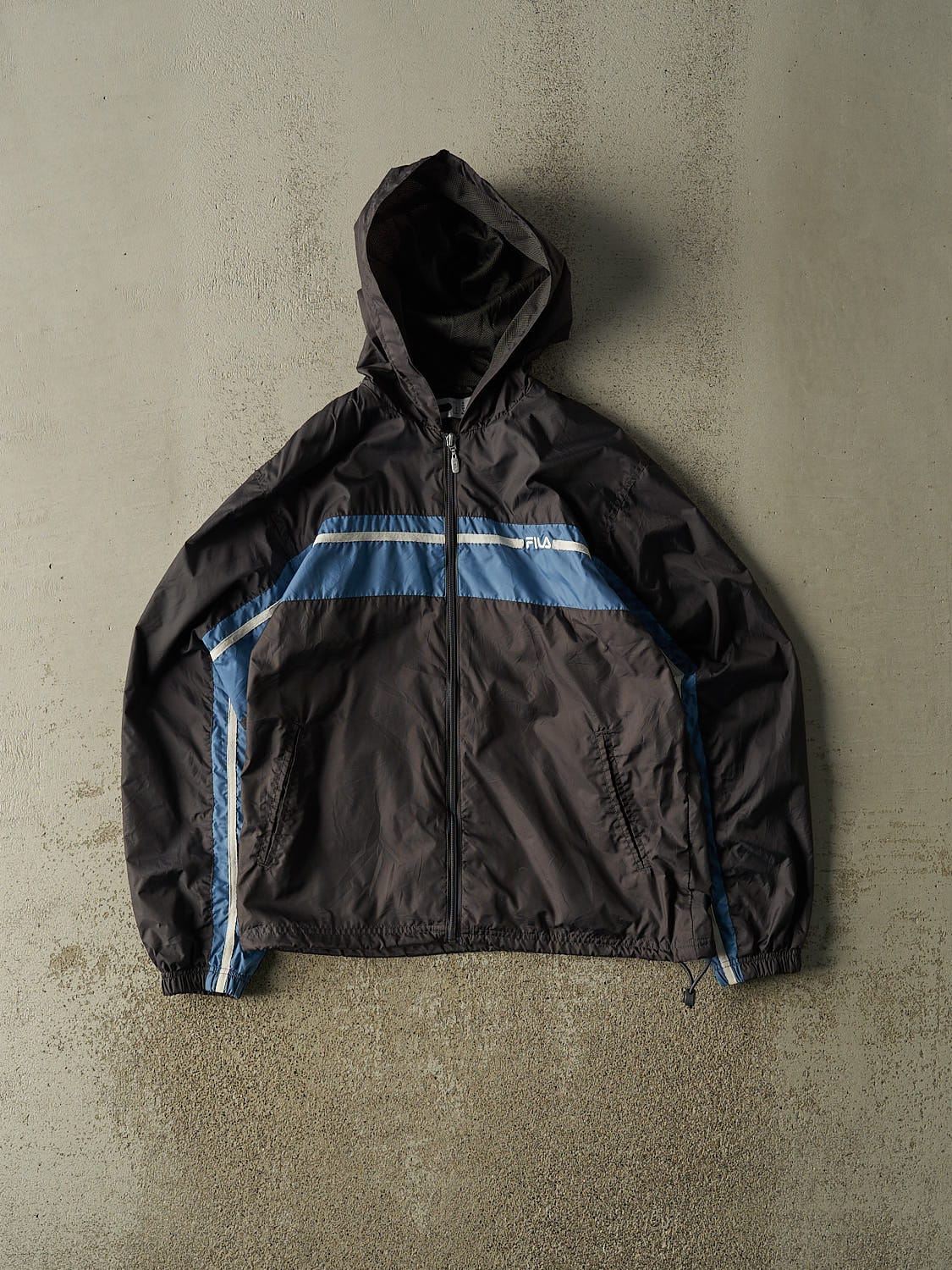 Vintage Y2K Grey Fila Hooded Windbreaker Jacket (S)