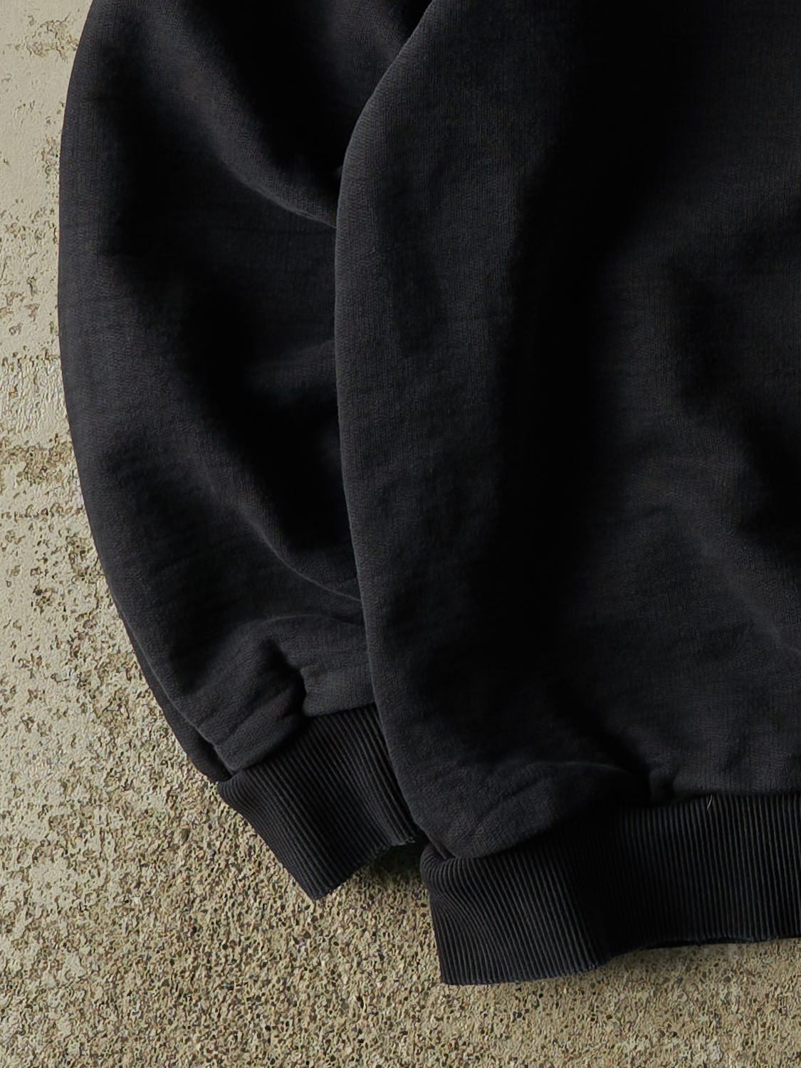 Vintage Y2K Faded Black Wind River Blank Crewneck (L/XL)