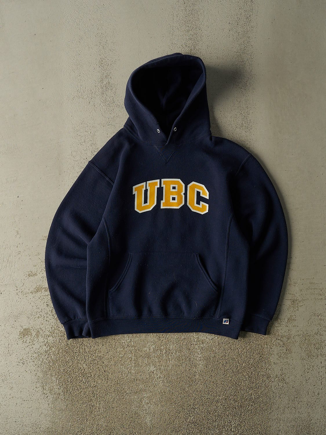 Vintage Y2K Navy Blue Russell Athletic UBC Hoodie (M)
