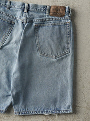 Vintage 90s Light Wash Wrangler Jean Shorts (32x9)