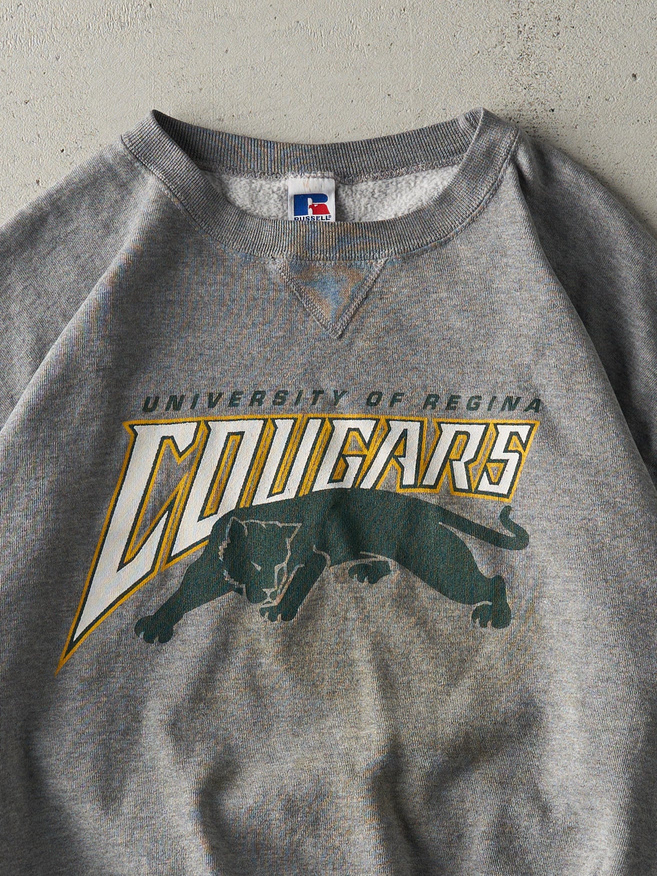 Vintage Y2K Grey University of Regina Russell Athletics Boxy Crewneck (L)