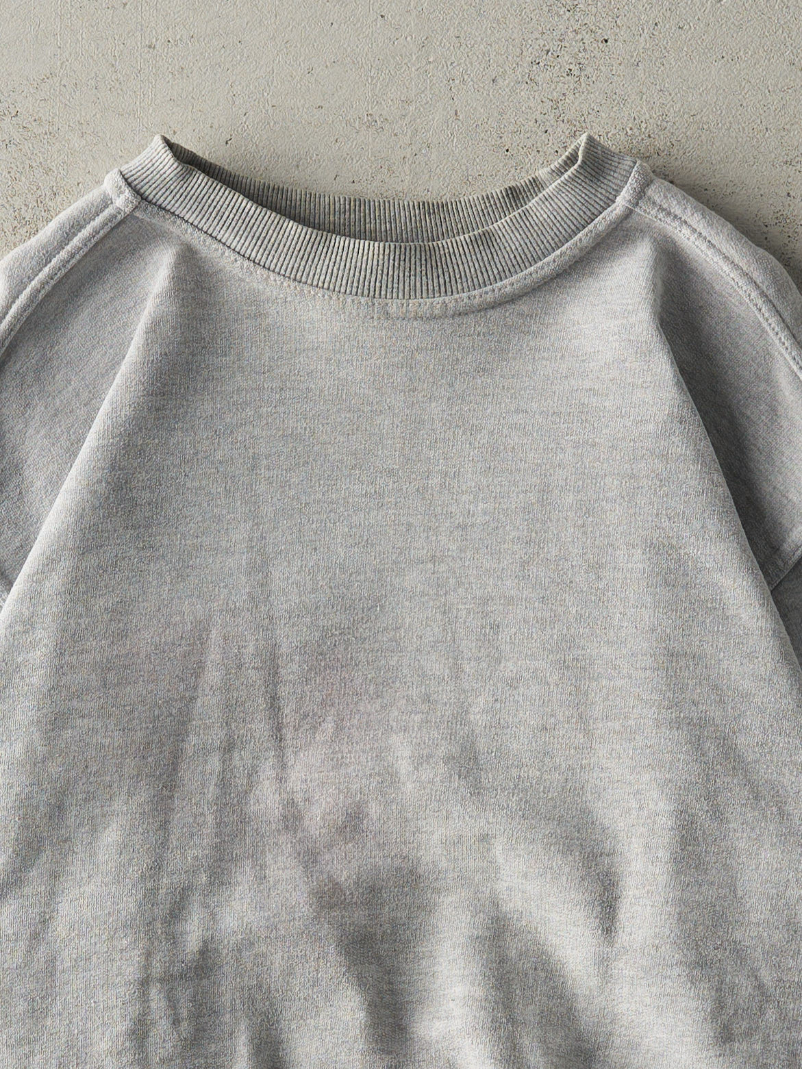 Vintage 90s Grey Blank Pluma by Russell Athletic Crewneck (L)