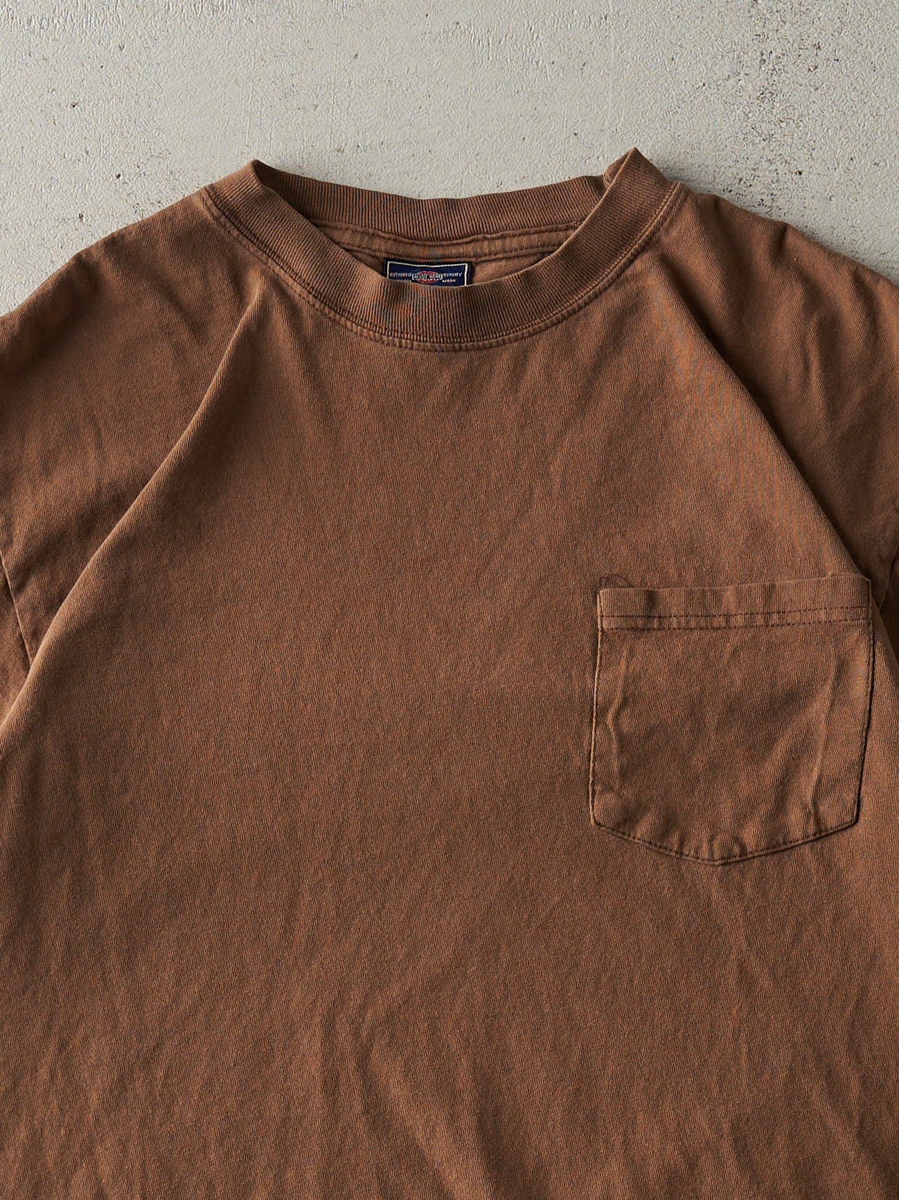 Vintage 90s Brown Blank Pocket Tee (M)