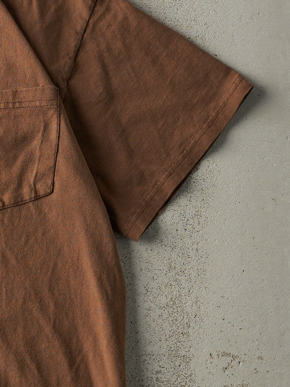 Vintage 90s Brown Blank Pocket Tee (M)